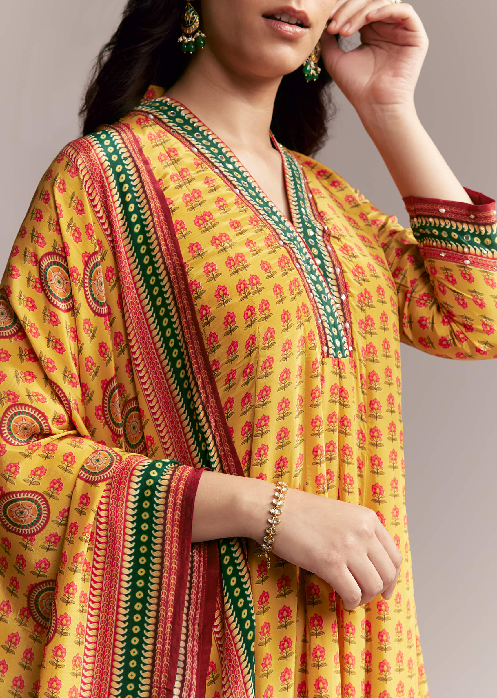 yellow-floral-anarkali-set-sg339488-2.jpg