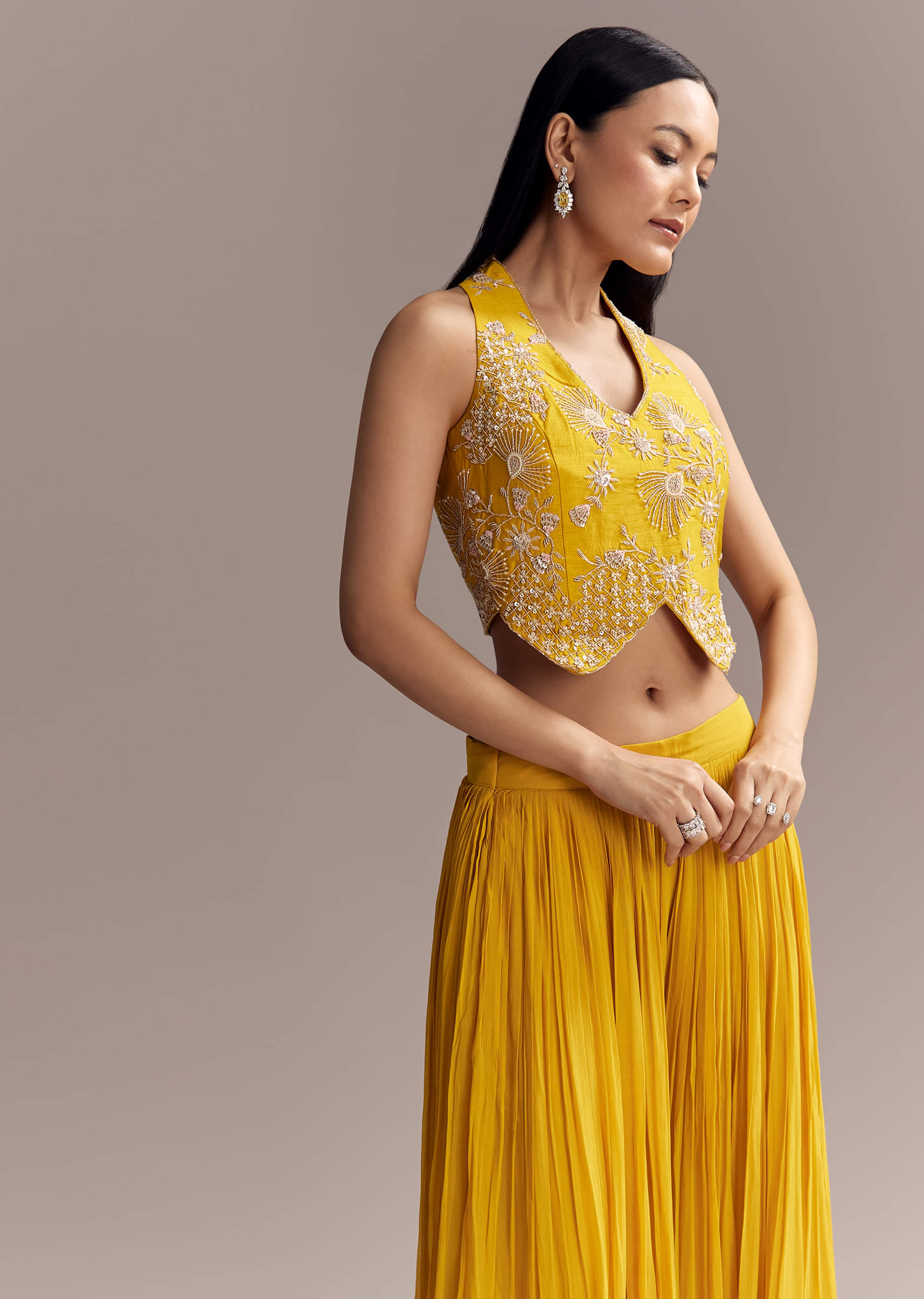 yellow-georgette-embellished-jumpsuit-with-cutdana-work-sg345845-4.jpg