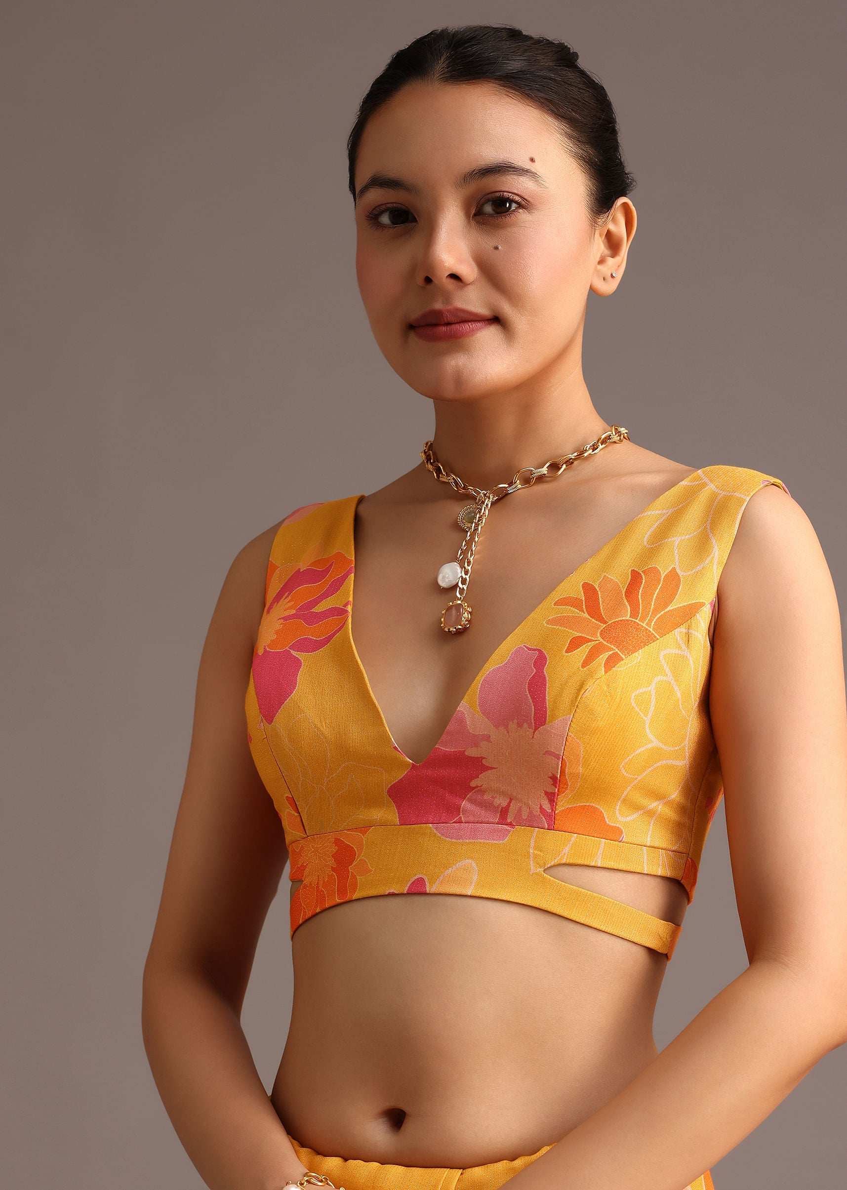 yellow-mustard-floral-printed-muslin-saree-sg257761_1_75bfd8b7-a6e9-4ae7-bbe0-1d470f55f92c.jpg