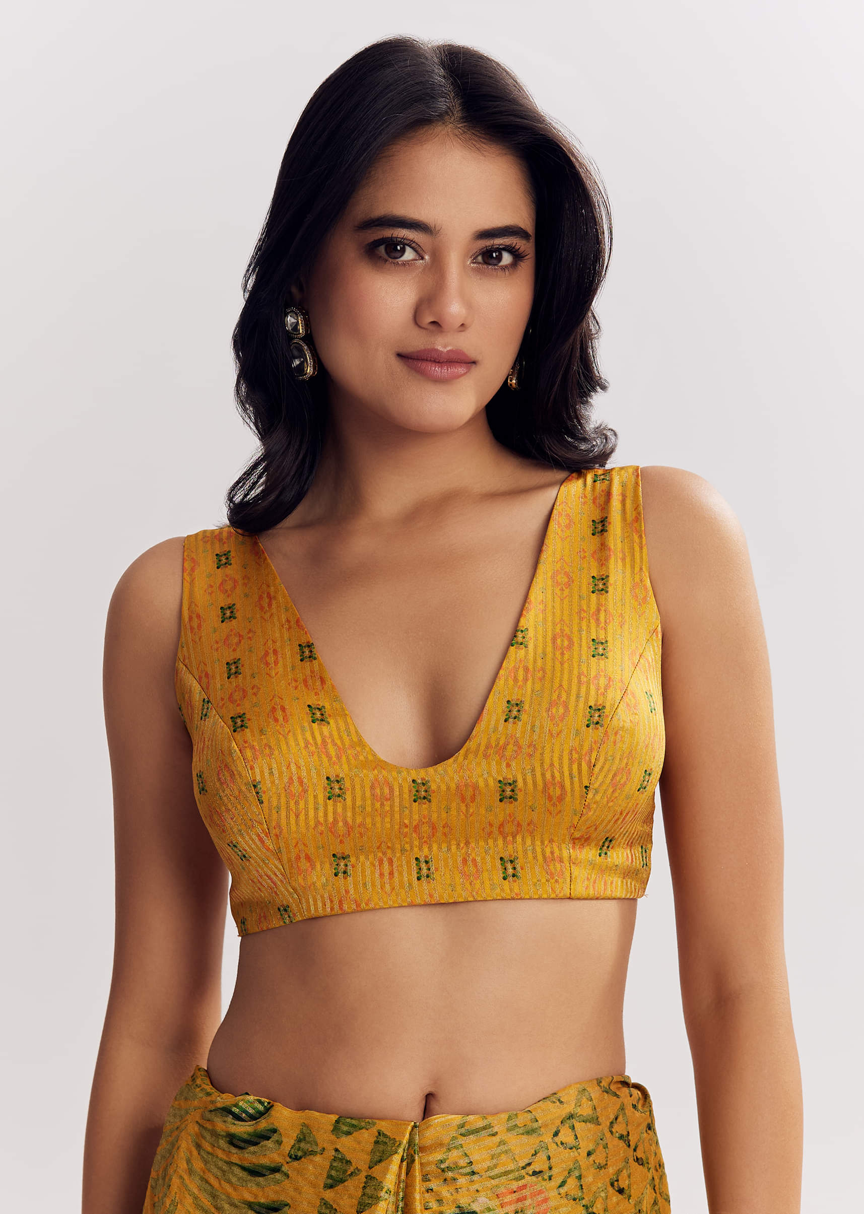 yellow-printed-tissue-lurex-saree-with-zari-mirror-and-cutdana-embroidery-sg314478-7_472c84b6-e4d1-497a-9616-f402744c1a95.jpg