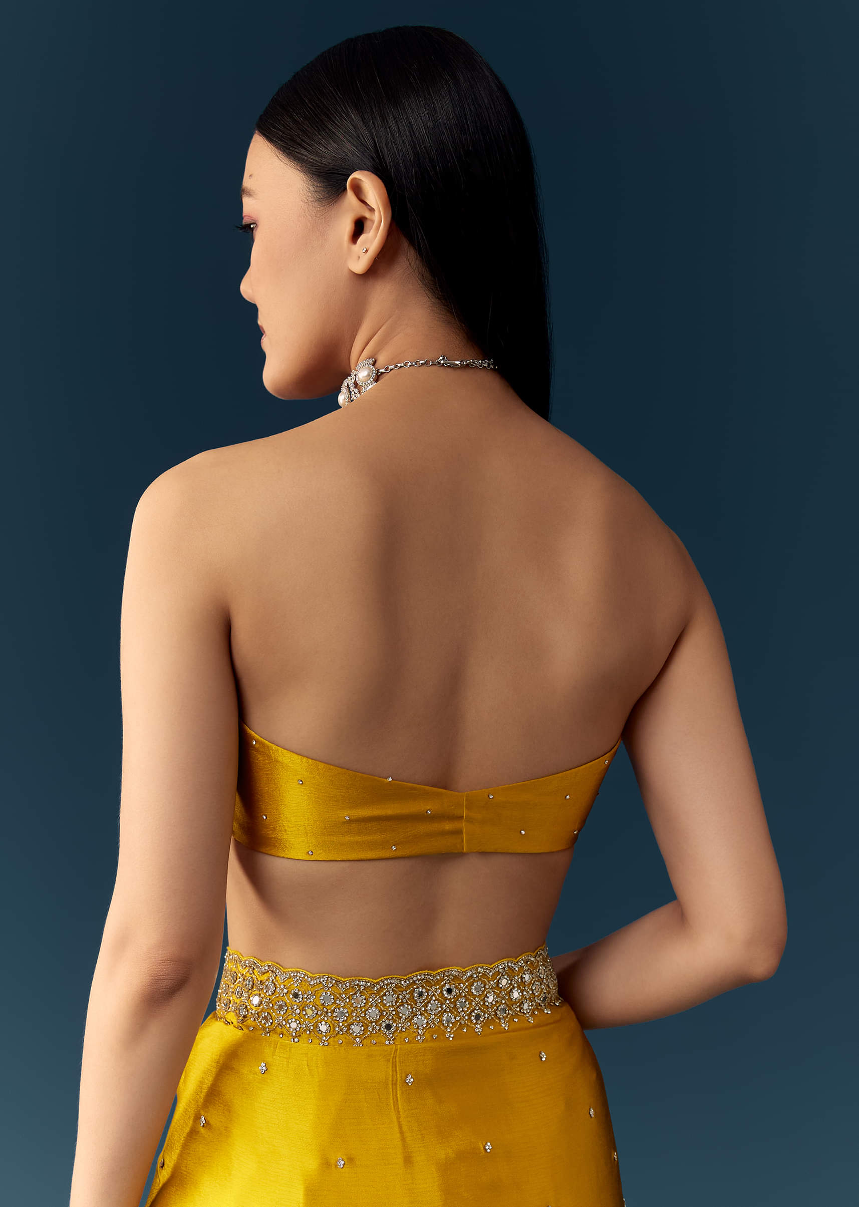 yellow-satin-saree-with-sequins-and-unstitched-bouse-sg338749-8.jpg