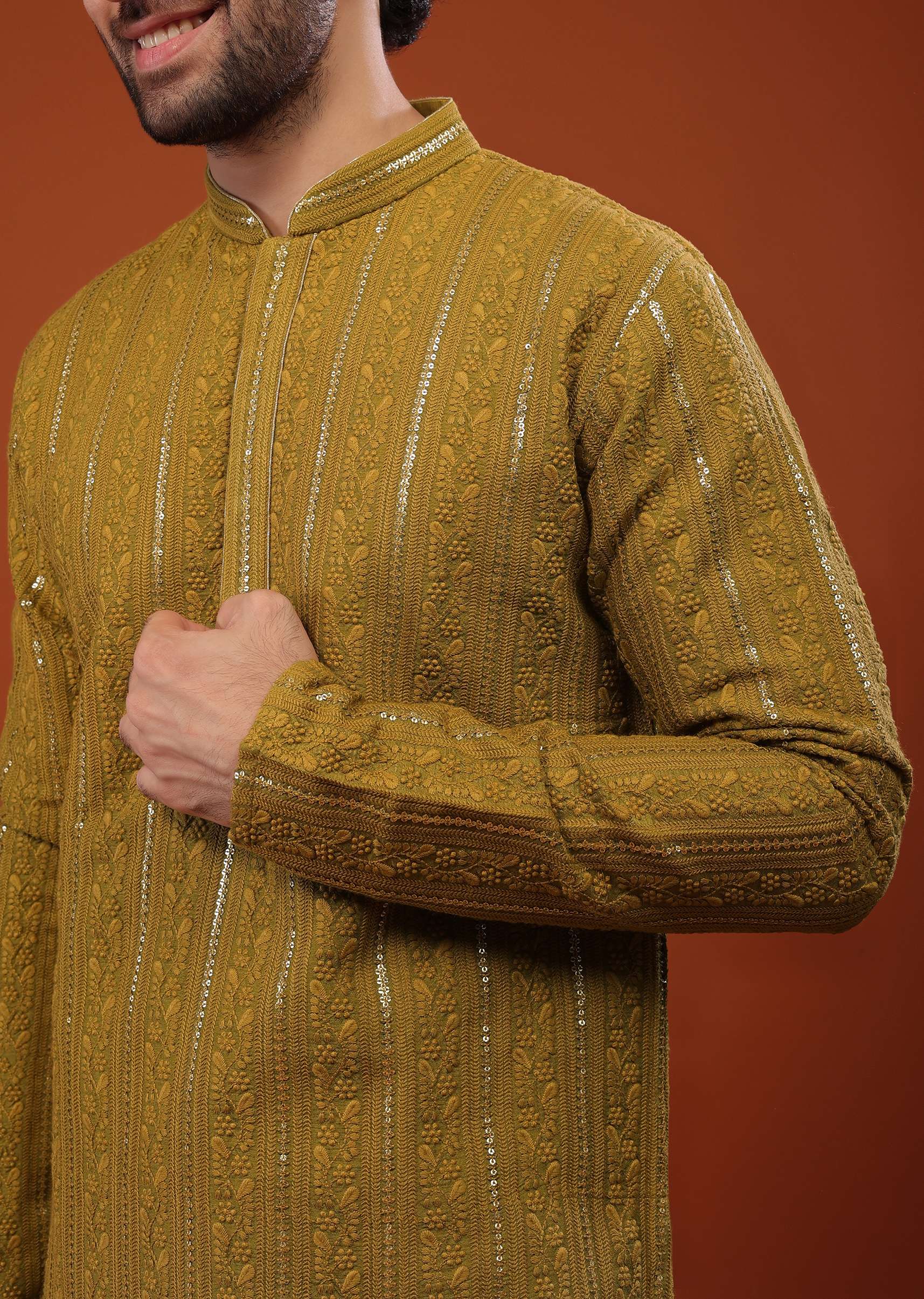 yellow_cotton_silk_kurta_set_with_sequins_and_threadwork-sg143519_6_9a24b4bc-1fa5-4625-8ed5-c54fd95358fc.jpg