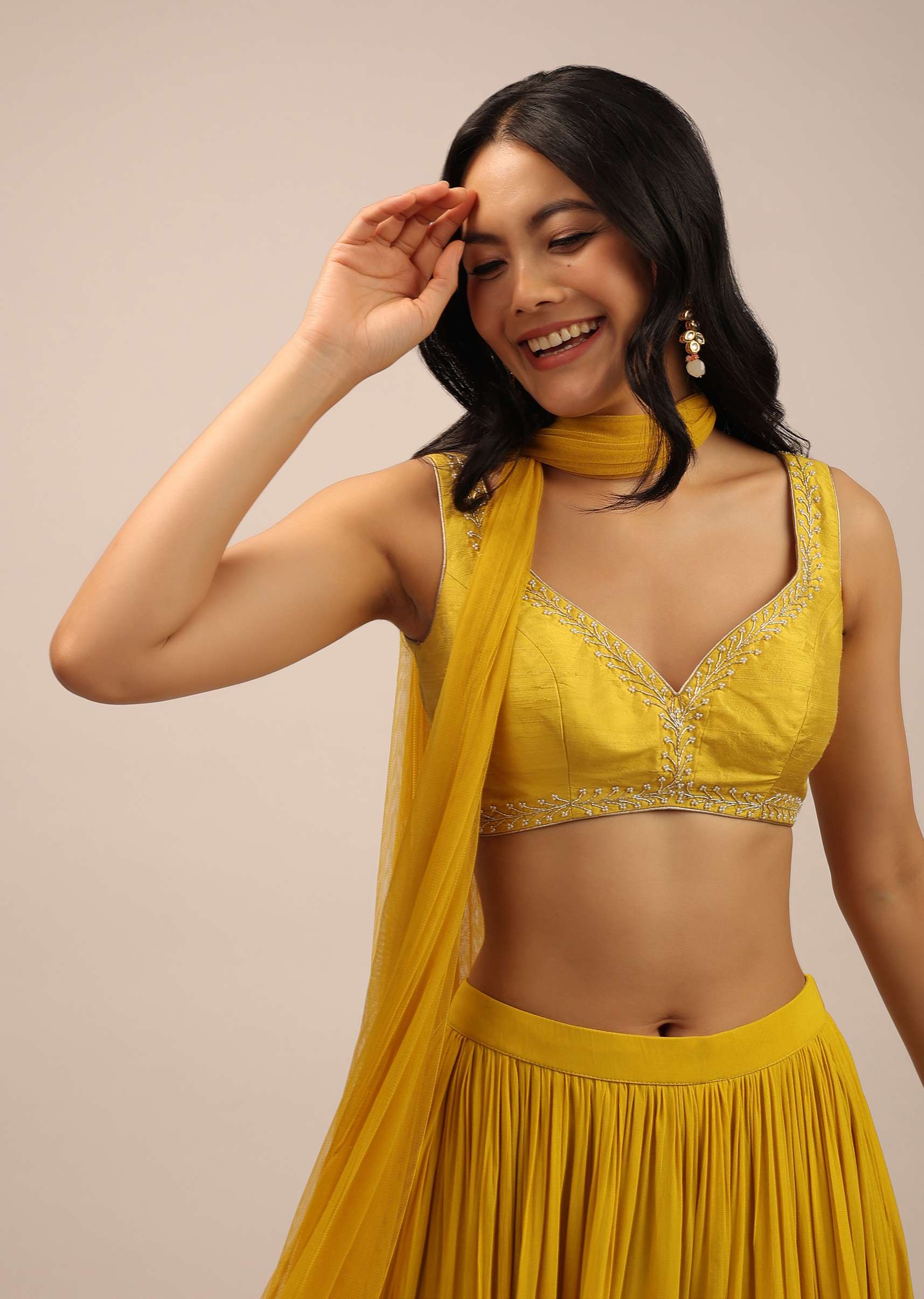 yellow_festive_blouse_with_thread_work_and_sweetheart-sg100471_2_446af904-3bff-4611-9c46-4d709d8e8ee5.jpg