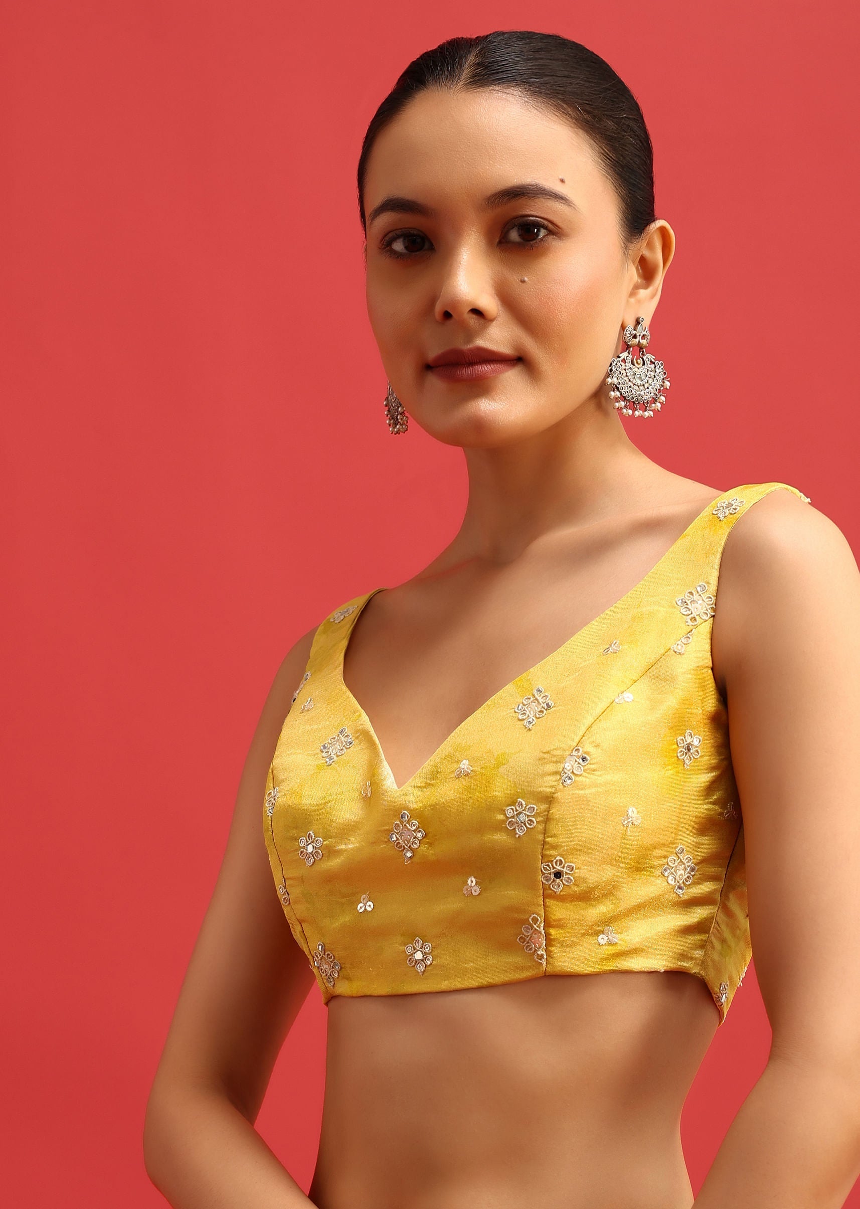 yellow_floral_printed_organza_saree_with_sequin_border_and_u-sg241287_1_7afe30ae-72c5-4755-b214-7af48880f591.jpg
