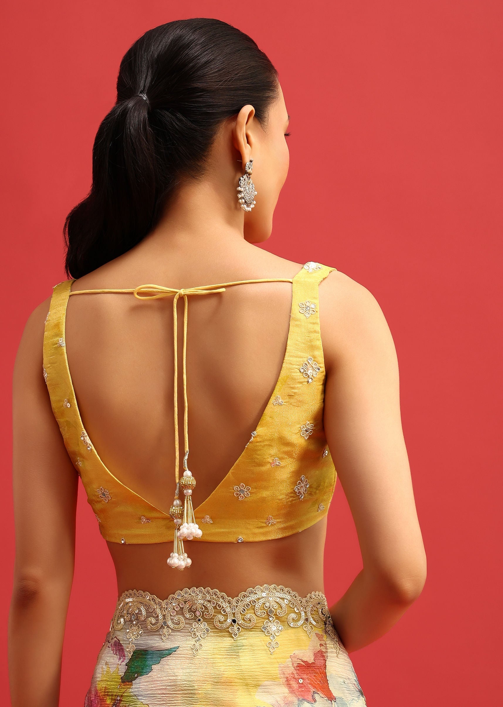 yellow_floral_printed_organza_saree_with_sequin_border_and_u-sg241287_9_b17a13e0-4107-46ee-b3fb-33355630b2a4.jpg