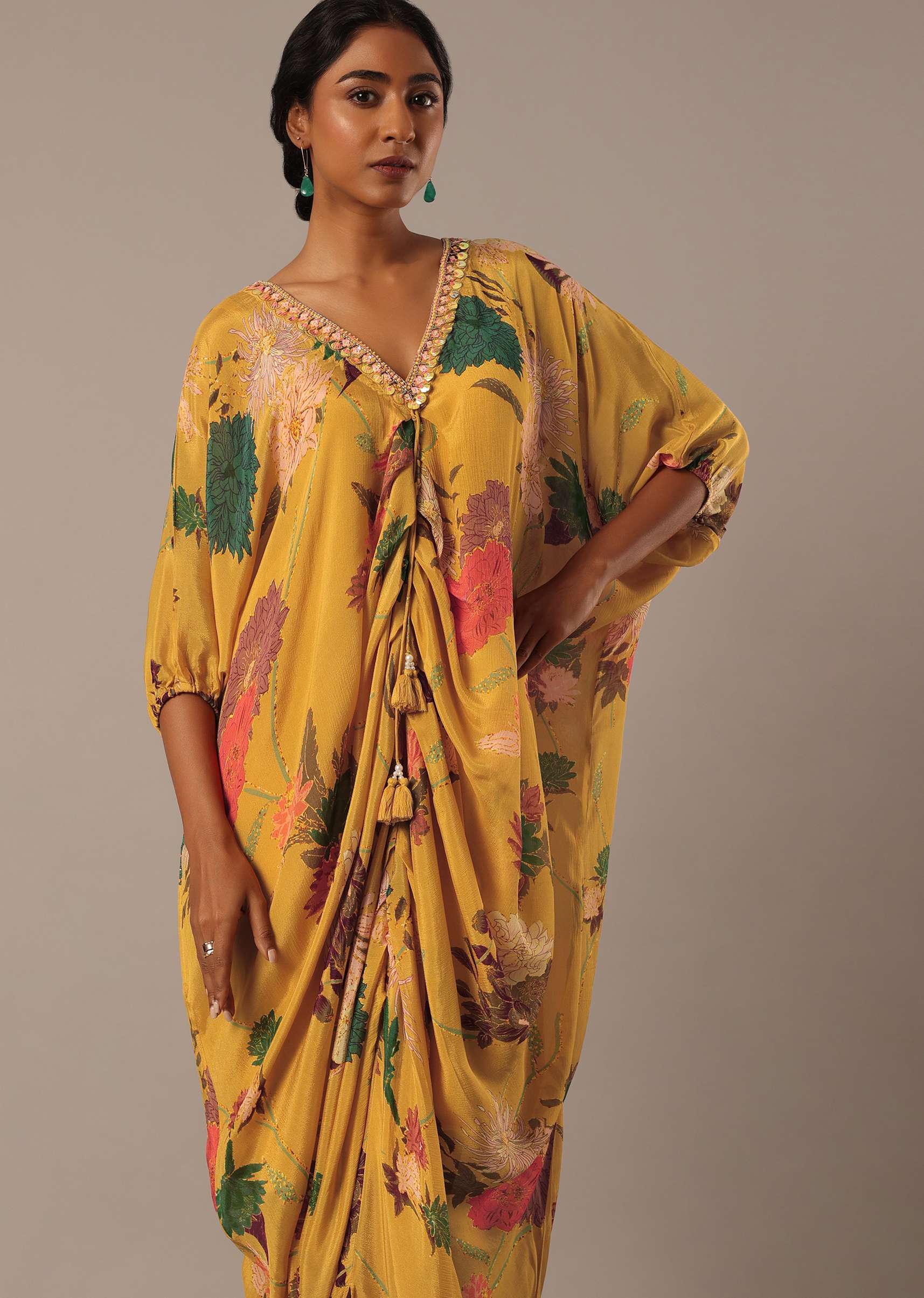 yellow_kaftan_style_kurta_set_with_floral_prints-sg196099_6_7ed64cc2-5029-4629-b326-731935a7d15c.jpg