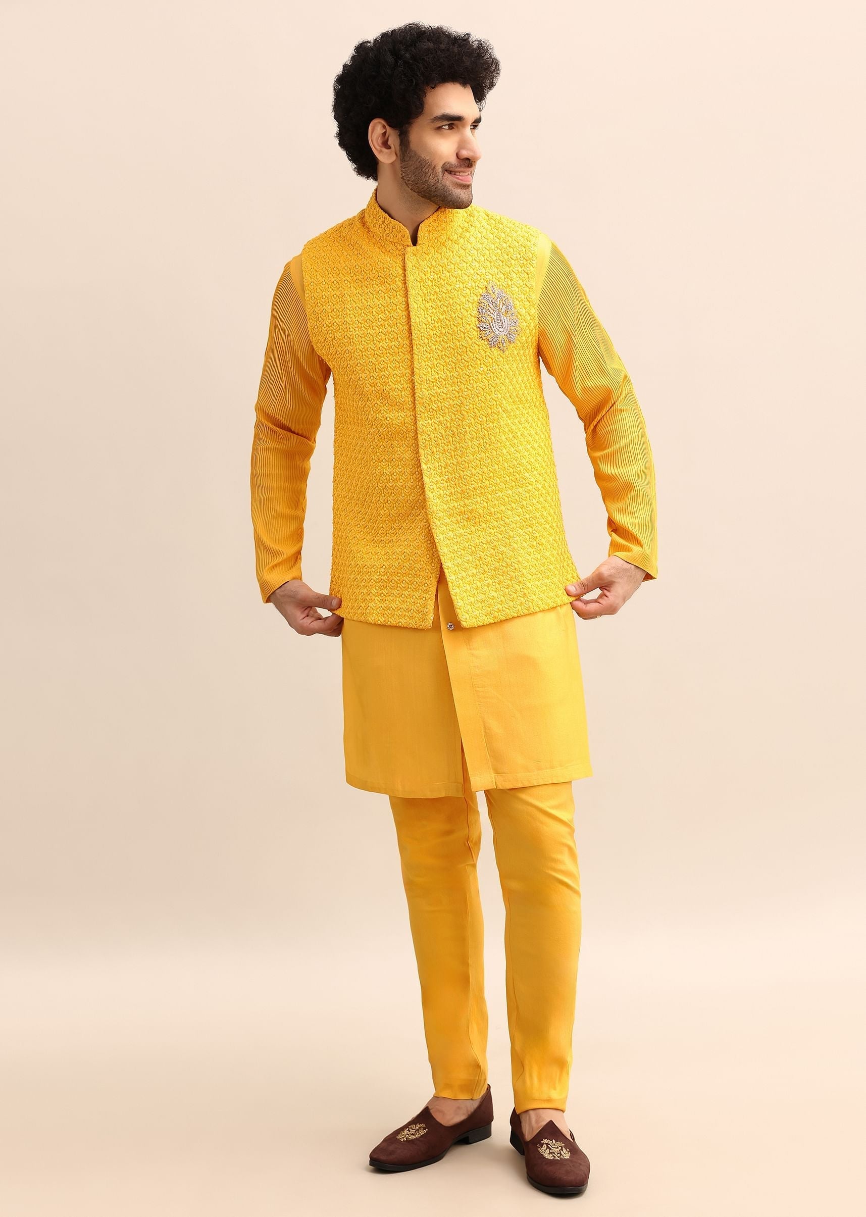 yellow_kurta_set_with_hand_embroidered_-sg233756_14_fd46e032-af54-435c-9066-61432103f464.jpg