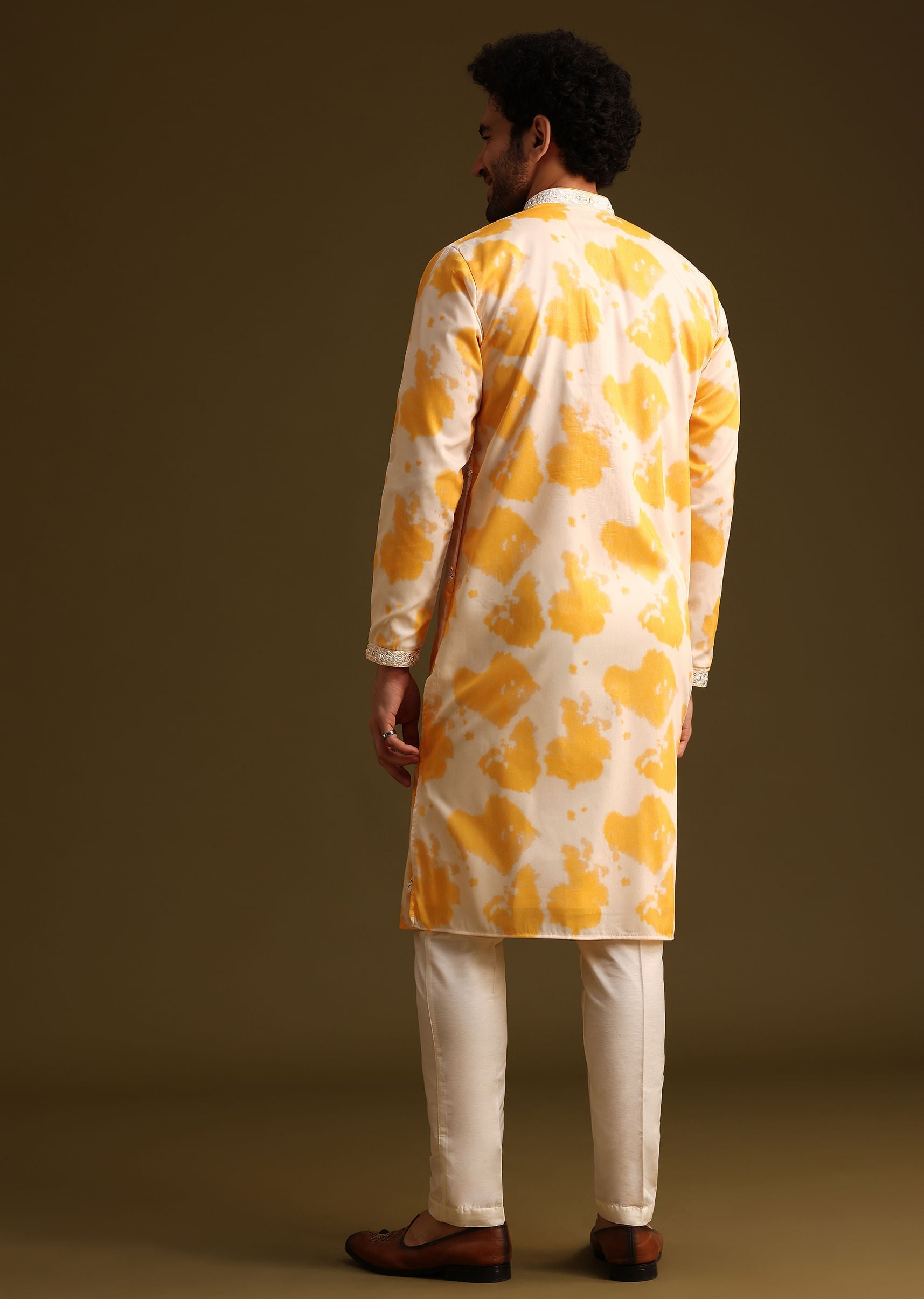 yellow_tye_dye_print_kurta_set_with_mirror_work-sg244905_3_e3bbed4f-0592-4017-ab50-767d73d75d39.jpg