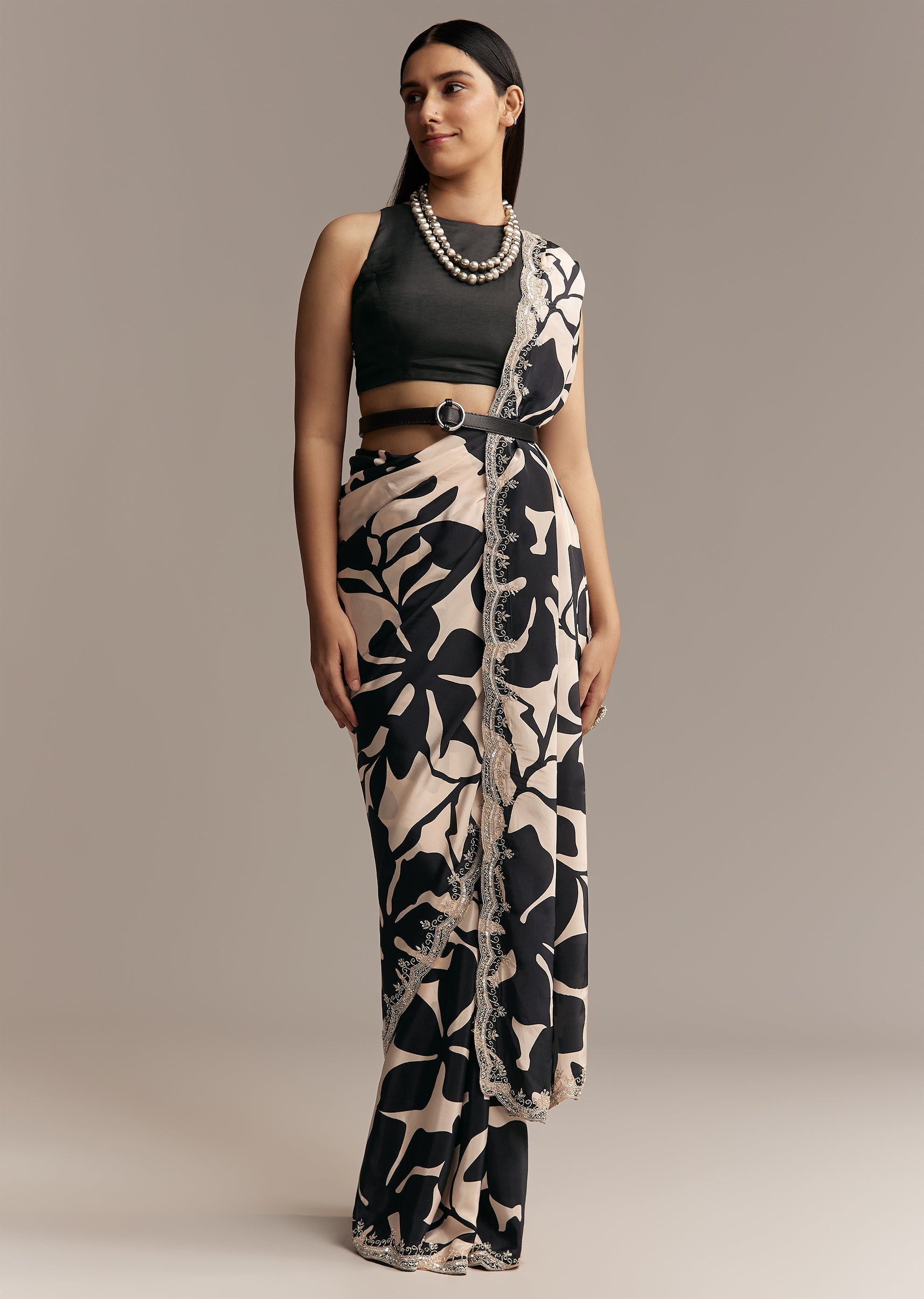 Beige_Crepe_Saree_With_Black_Floral_Print_And_Embellished_Border-sg319419-3.jpg