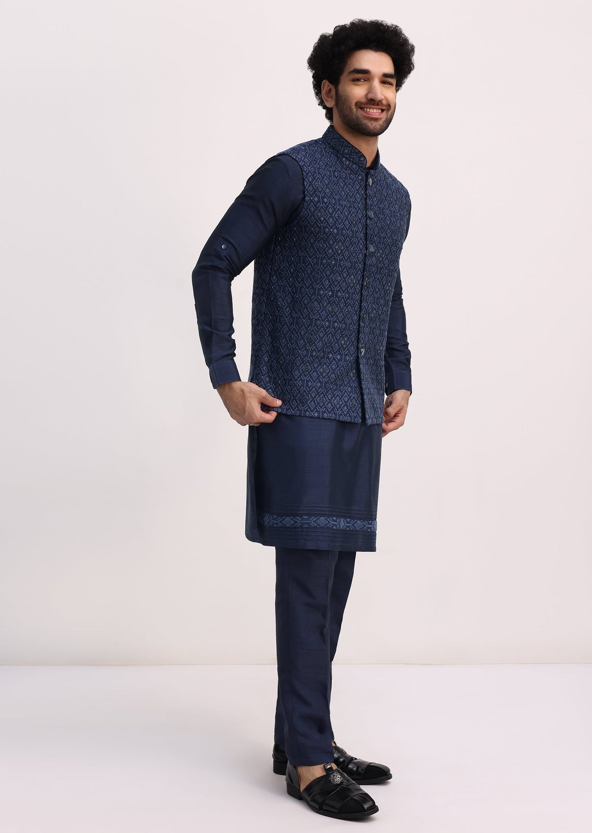 Blue_Kurta_With_Cutdana_Embroidered_Jacket_Set-SG228702_6_14d3e0ee-4d49-417e-aa98-f7974faff006.jpg