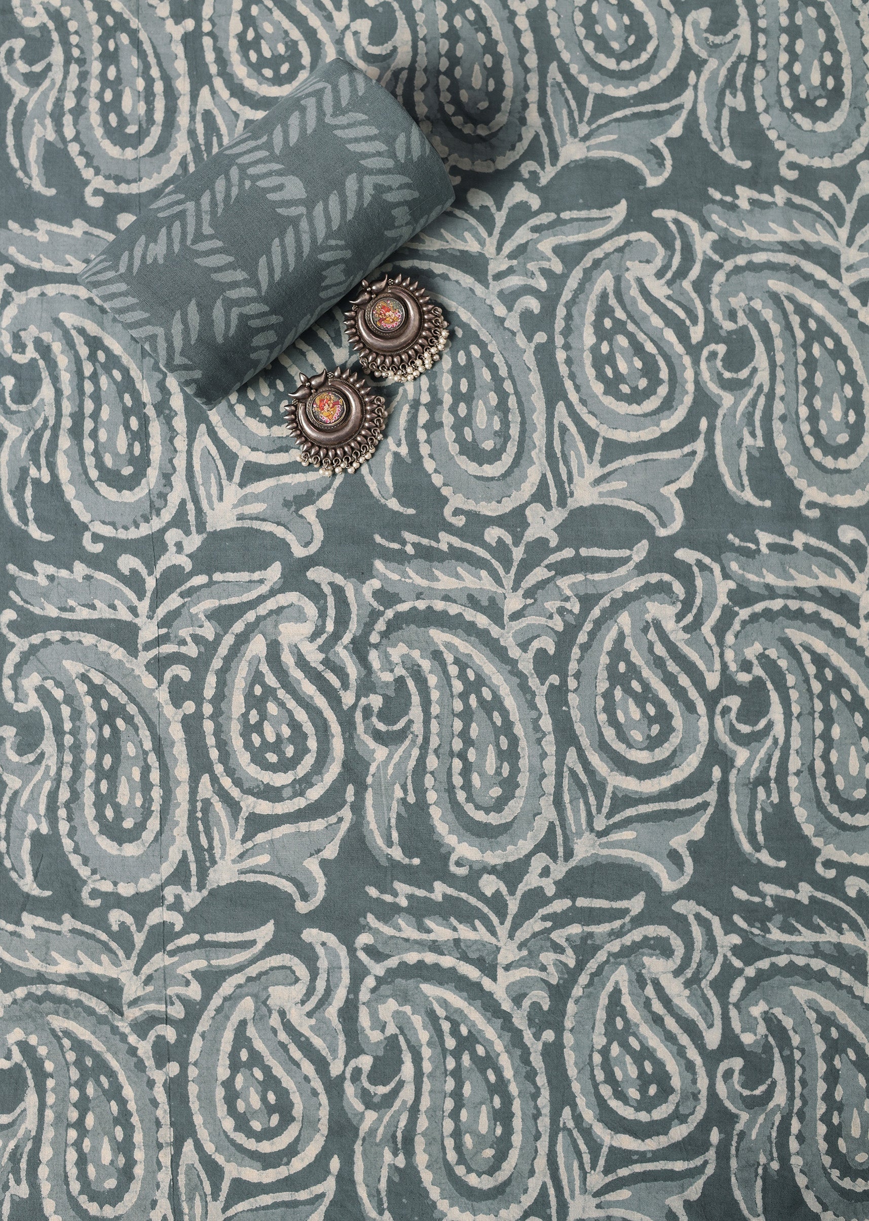 Grey_Batik_Hand_Block_Printed_Cotton-SG229819_1_fc3fcc22-4bfb-4fd3-85aa-a2a32e5e3bde.jpg