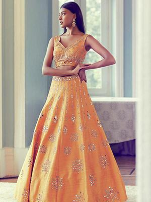 Mehendi-lehenga-guide-3_1.jpg
