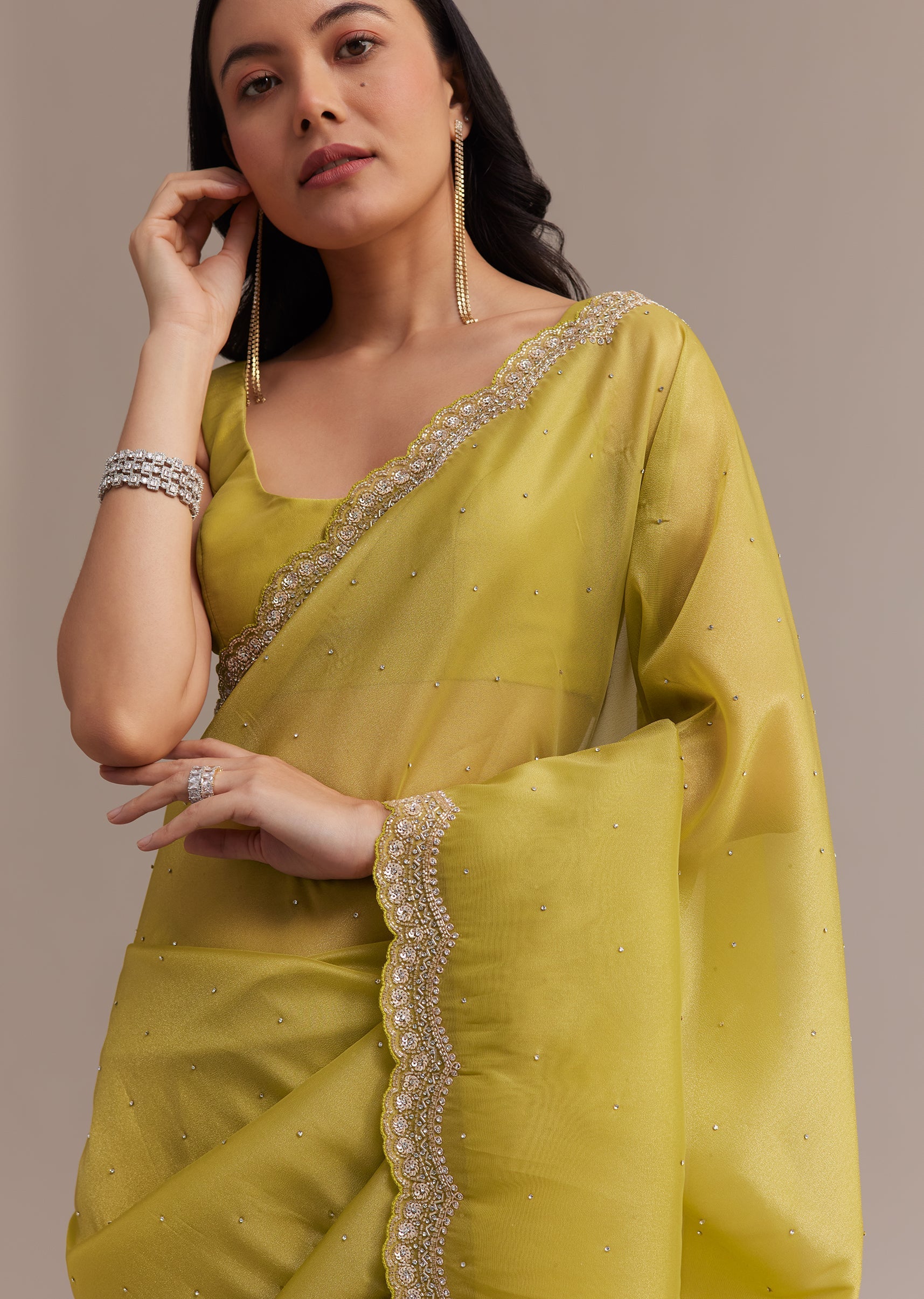Mustard_Tissue_Organza_Saree_With_Se-SG293319_19_791f12f6-3ca0-49bf-a42b-d90220277d8b.jpg