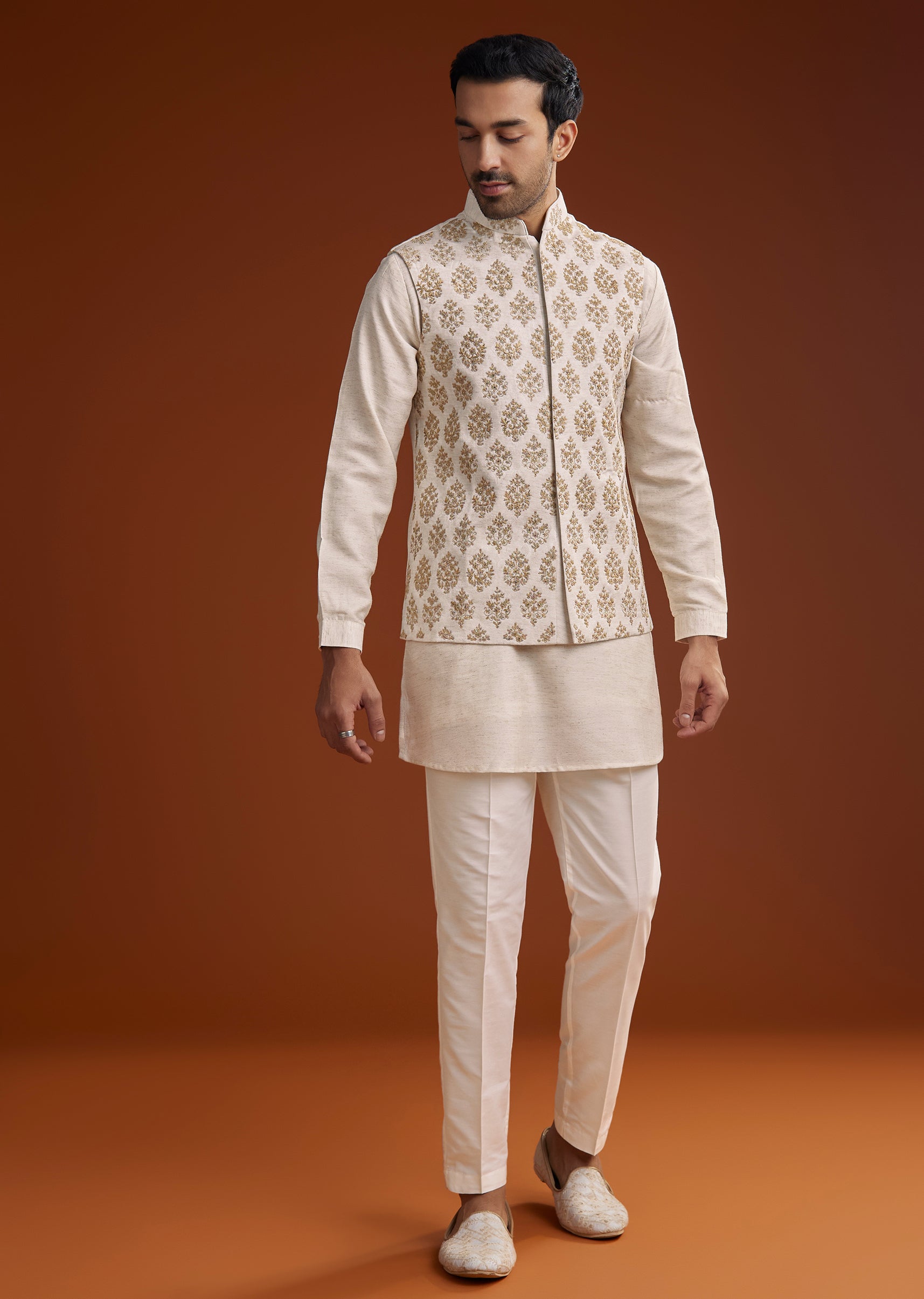 Off_White_Linen_Silk_Kurta_Jacket_Set_With_Zari_Work_For_Men-sg245065-1_8_bfa47215-25c1-415e-b62e-8d64d9f9b141.jpg