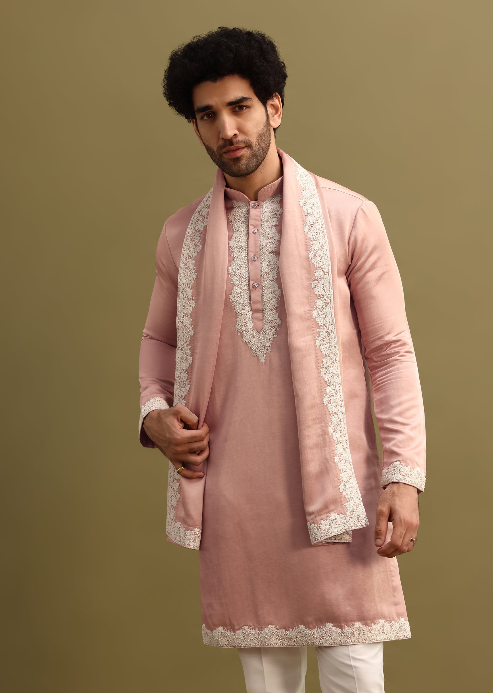 Pink_Embroidered_Kurta_With_Dupatta_Set_For_Men-SG229054_4_0e2ae79e-c90b-4b0c-8d17-88c72e722bad.jpg