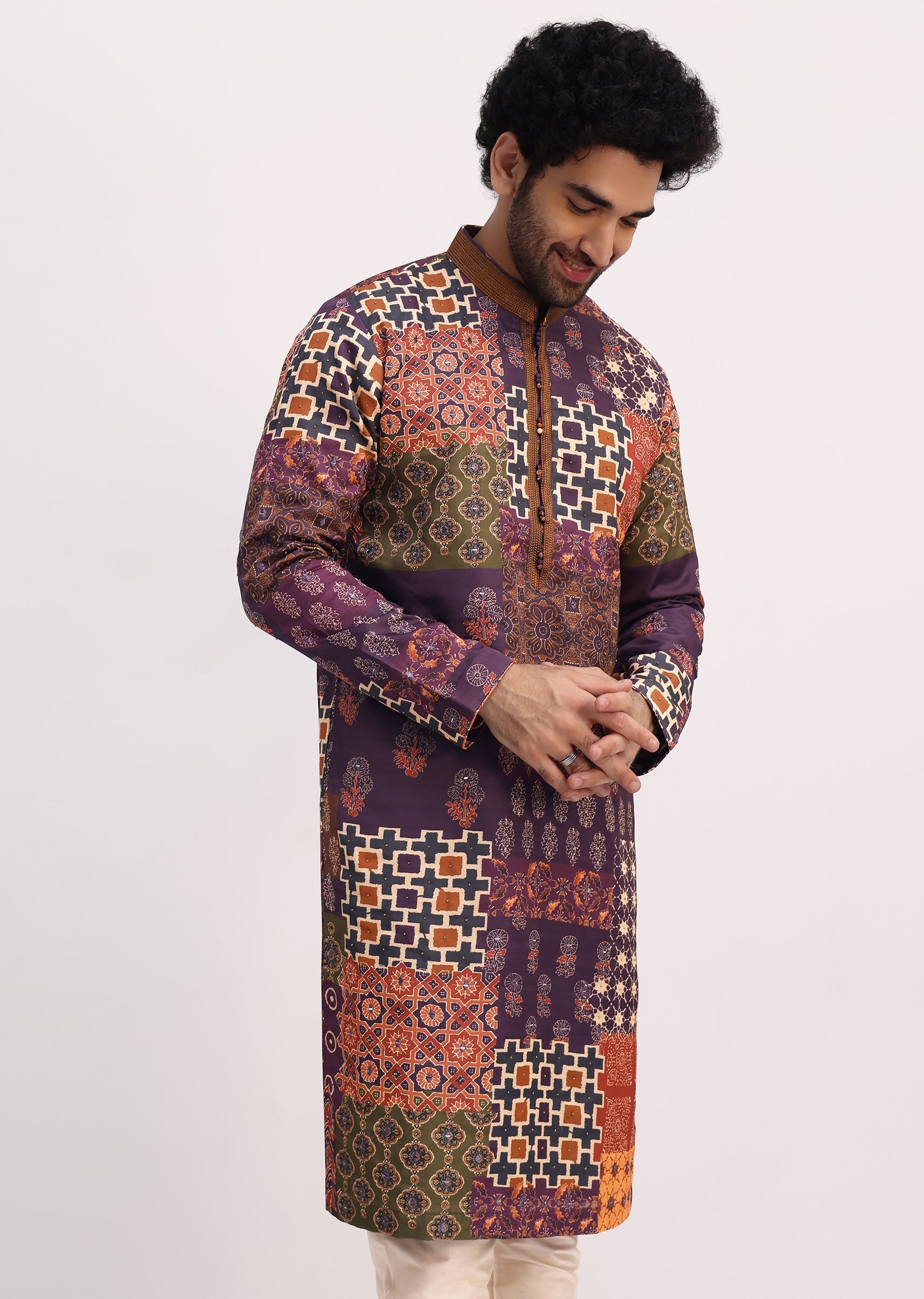 Printed_Multicolor_Kurta_Pyjama_Set-SG235735_3_b726ac4a-b451-4702-9311-c5092c0ccf07.jpg