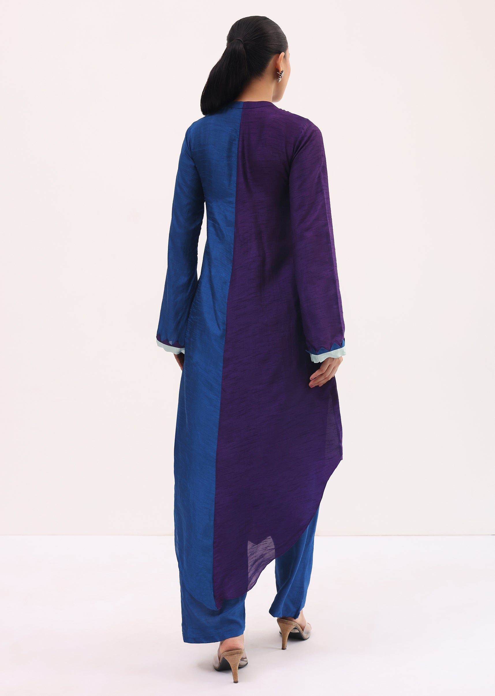 Purple_And_Blue_Embroidered_Kurta_Pant-SG225159_4_b02bced7-be6e-4483-a860-5f071adaaf26.jpg