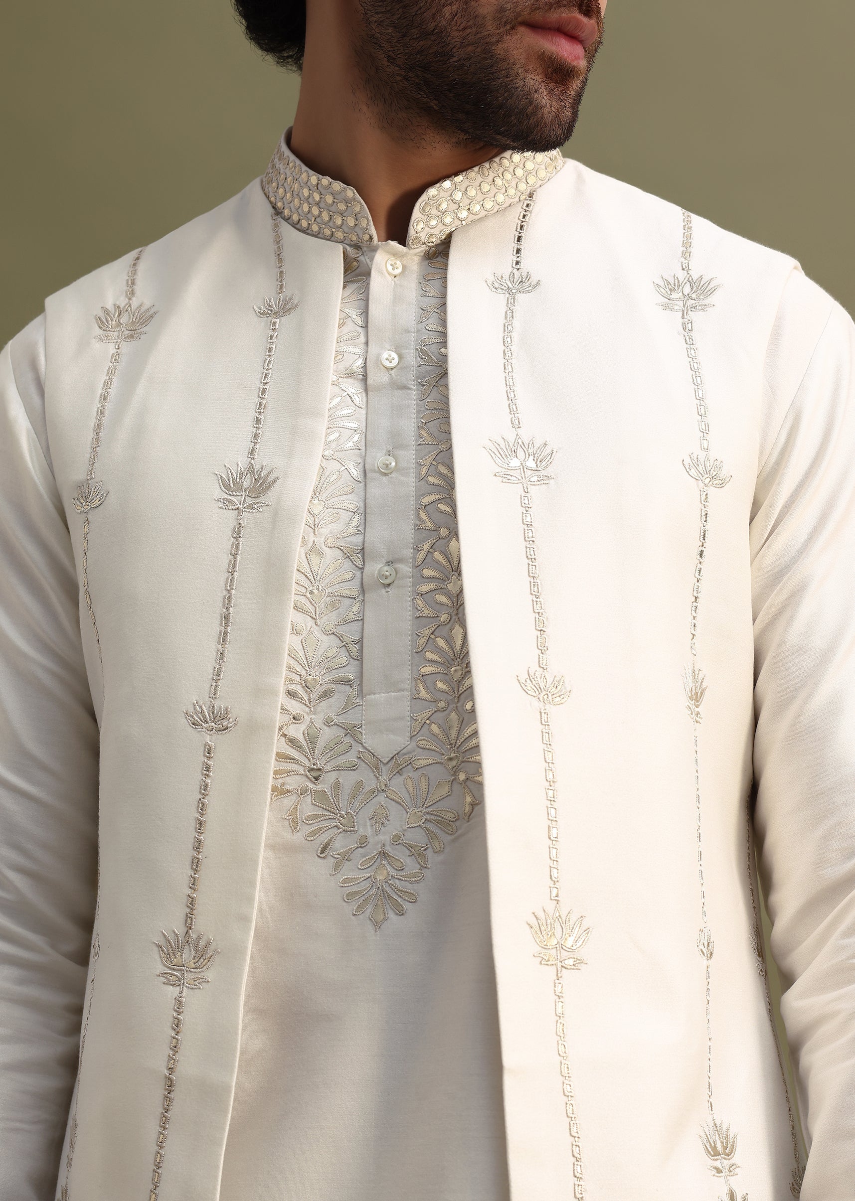 White_Gold_Foil_Apllique_Work_On_Kurta_Jacket_Set-SG235594_3_0df5ab1a-3143-48c6-b7aa-94d854dcf8d1.jpg