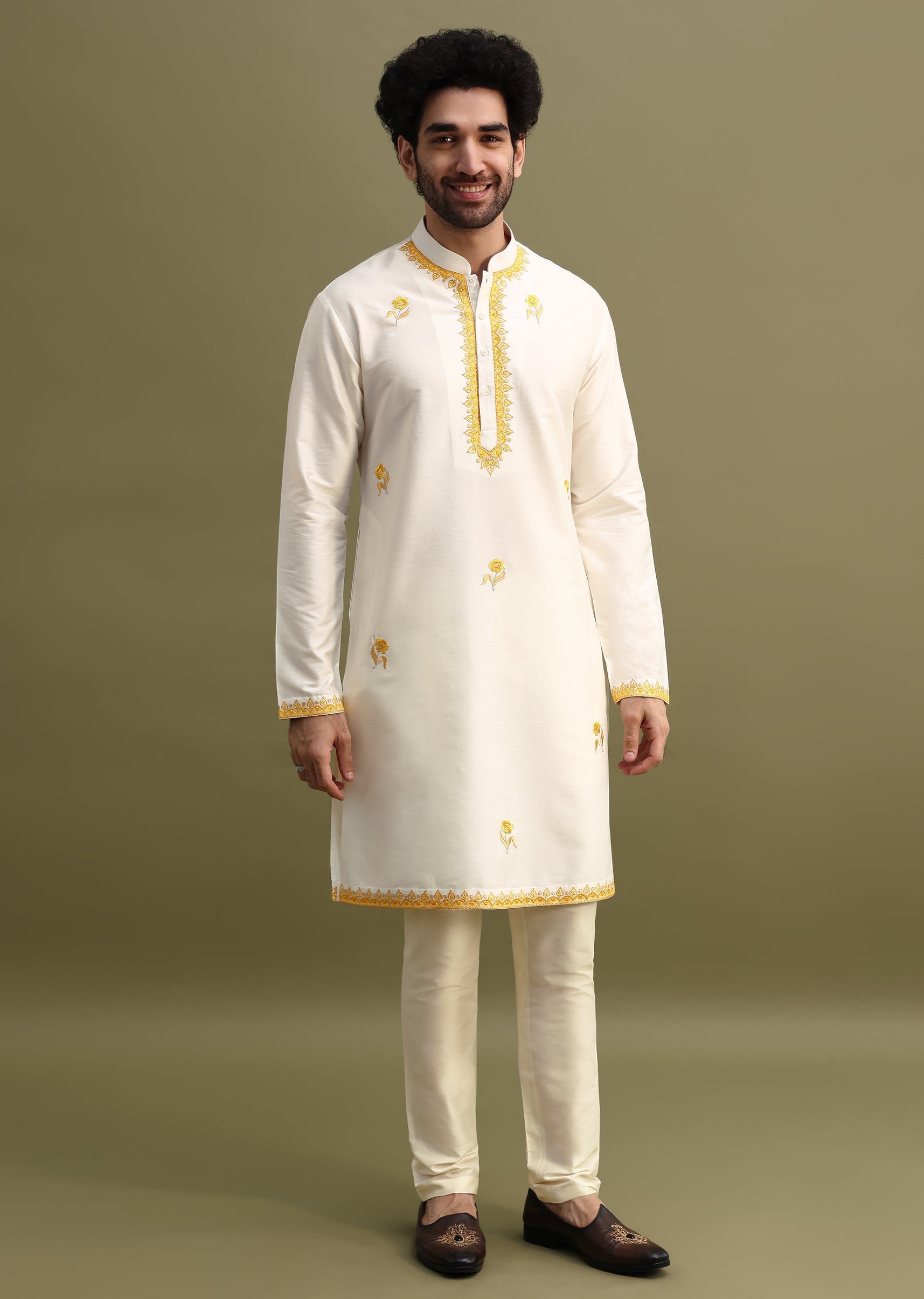 Yellow_Shaded_Kurta_Set_With_Floral_Motif_Jacket-SG235642_8_6392fd52-a0b5-4938-9c3c-ec7d5c45f9e3.jpg