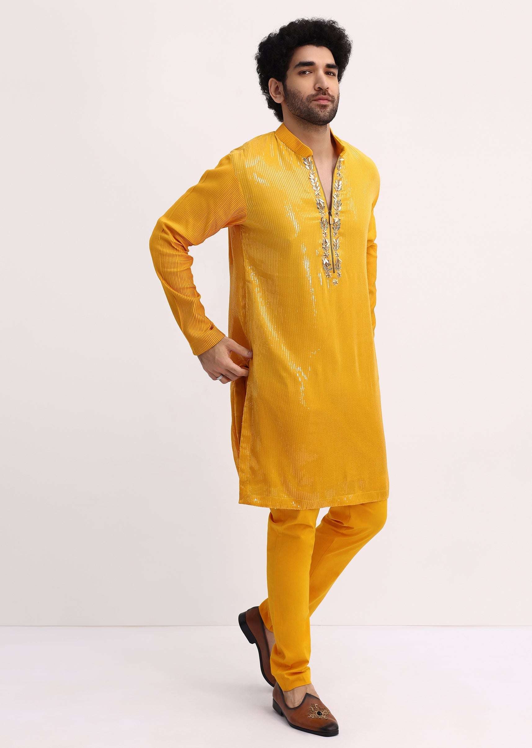 Yellow_Shaded_Sequin_Kurta_With_Navy_Yellow_Pants-SG233684_5_d9a21dd6-6b88-46b5-a998-f0809a704026.jpg