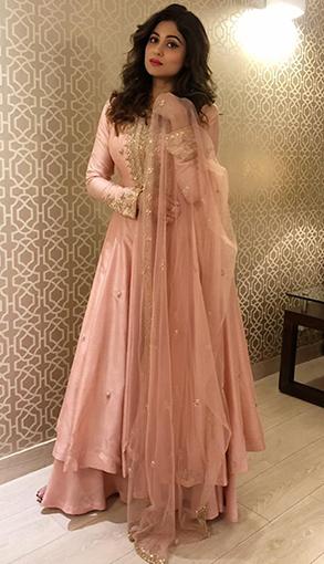anarkali-suit-buyingguide_1.jpg