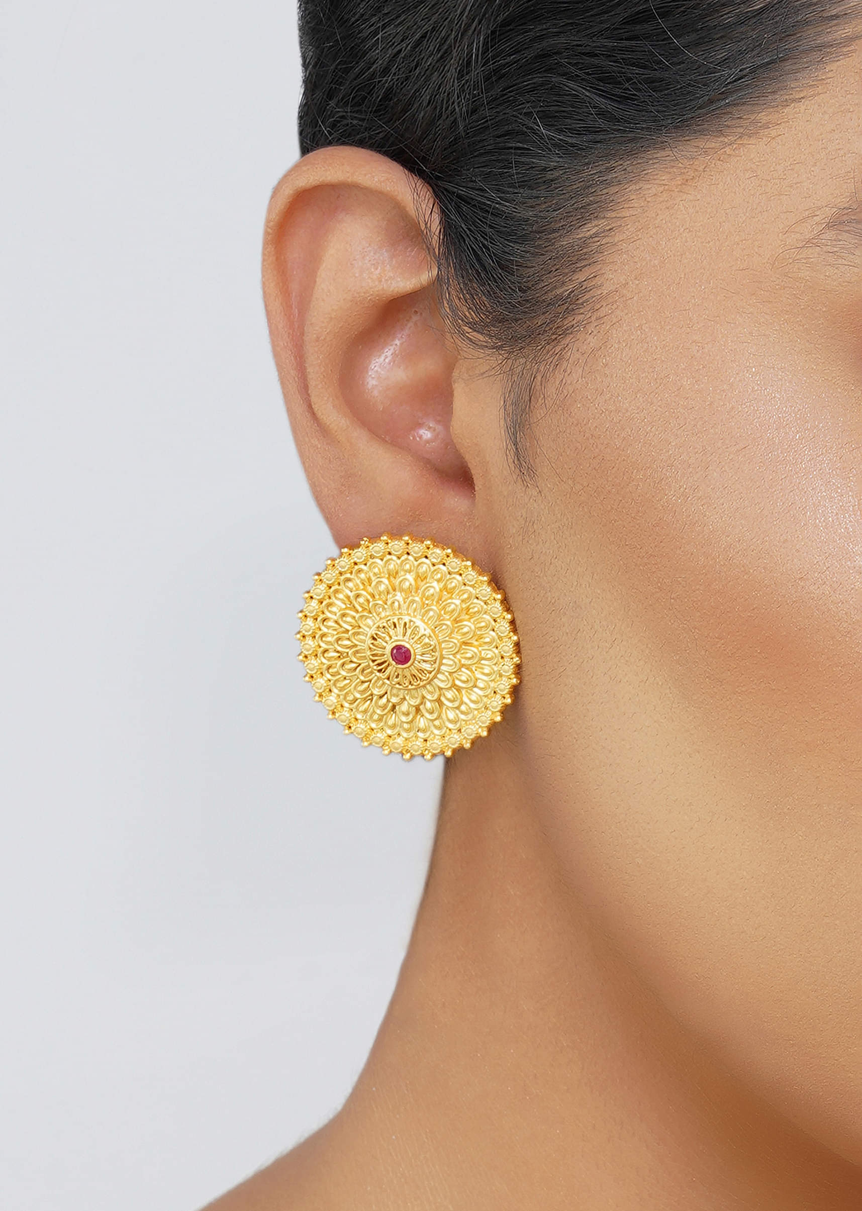 antique_gold_floral_stud_earrings_with_red_zircon_accents-sg293410_2_673e7d50-0758-4207-ae5c-421af0e7ba5e.jpg