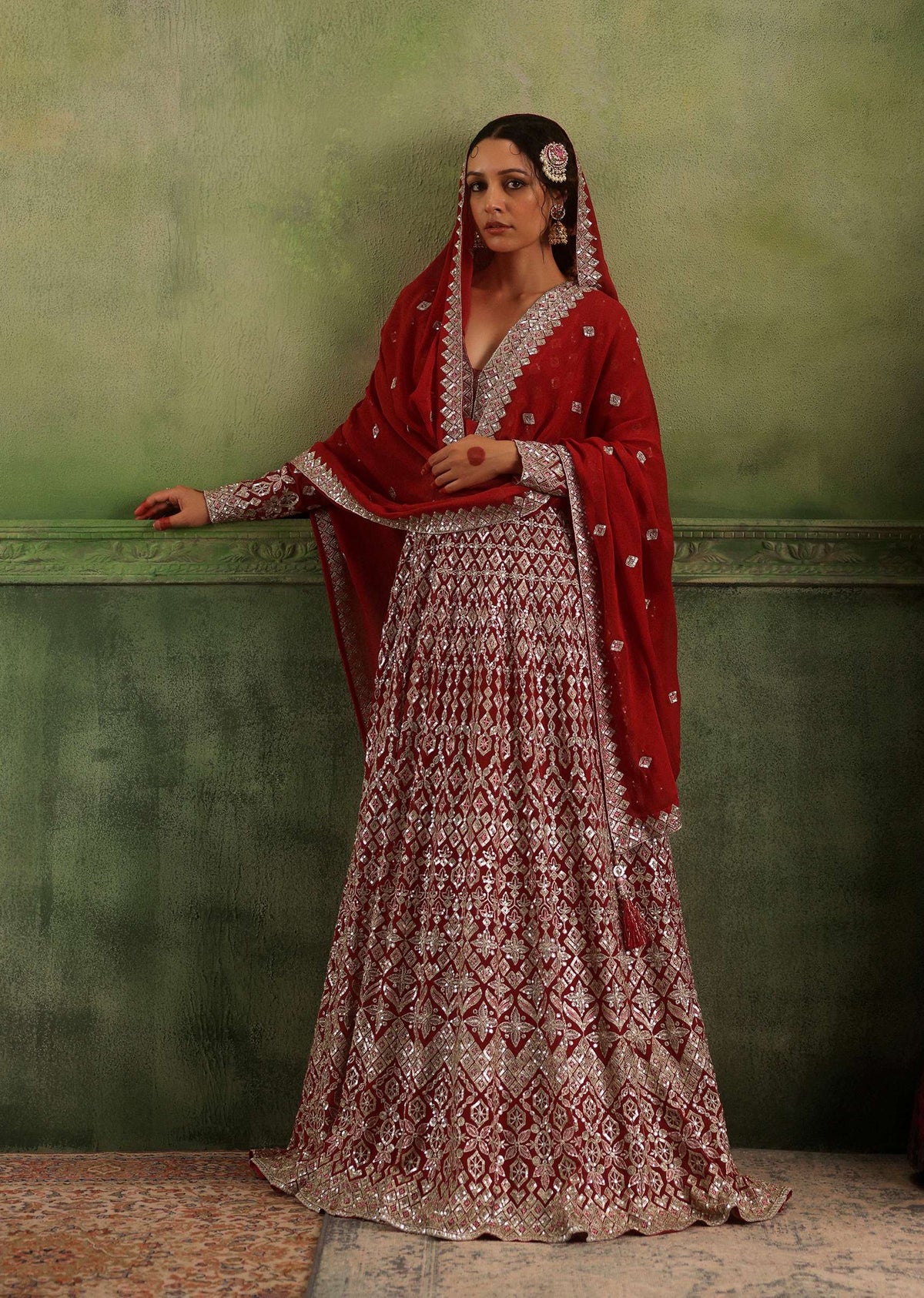 apple_red_anarkali_suit_set_in-sg151631_2_8cf863b1-126c-43f9-9ac4-483474d7a3be.jpg