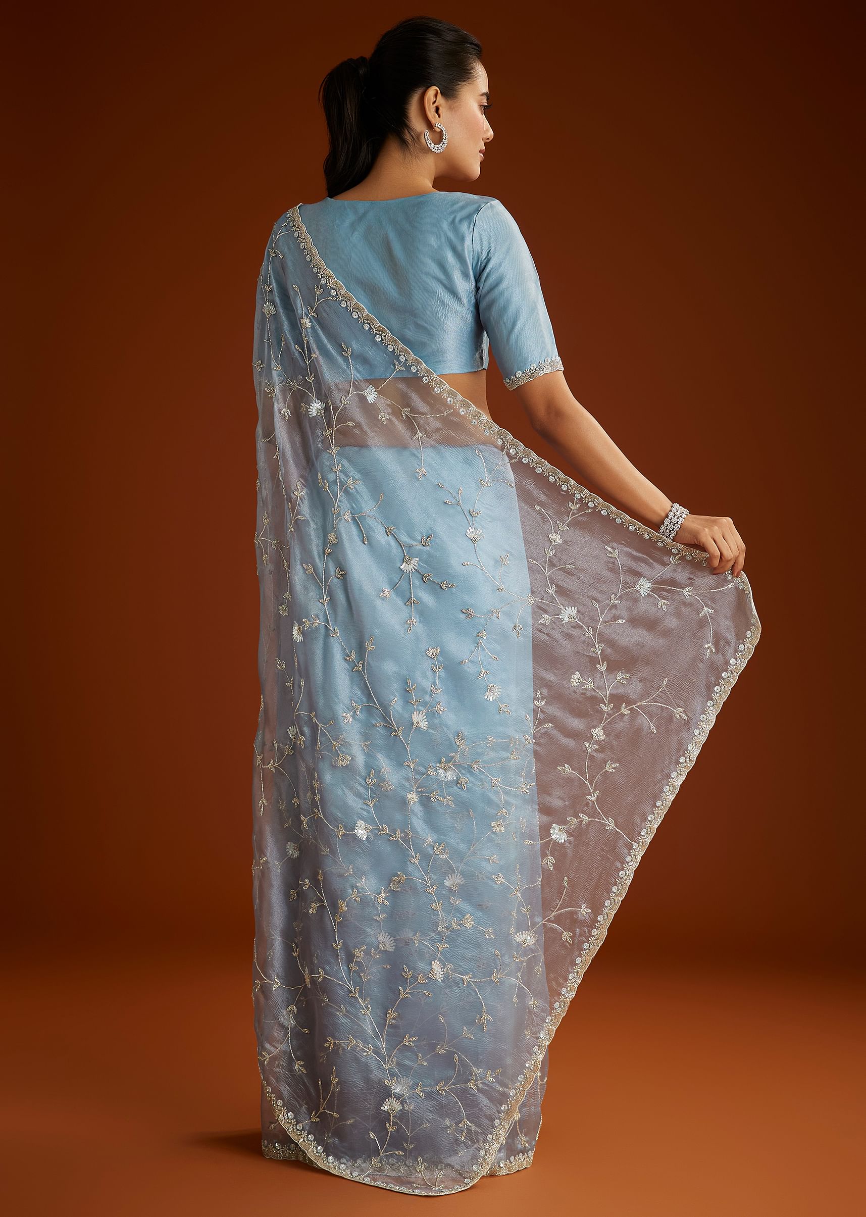 aqua-blue-crushed-tissue-saree-with-floral-jaal-embroidery-sg286944-6_41463c75-cd2a-49ff-b01f-ffe55a29636a.jpg