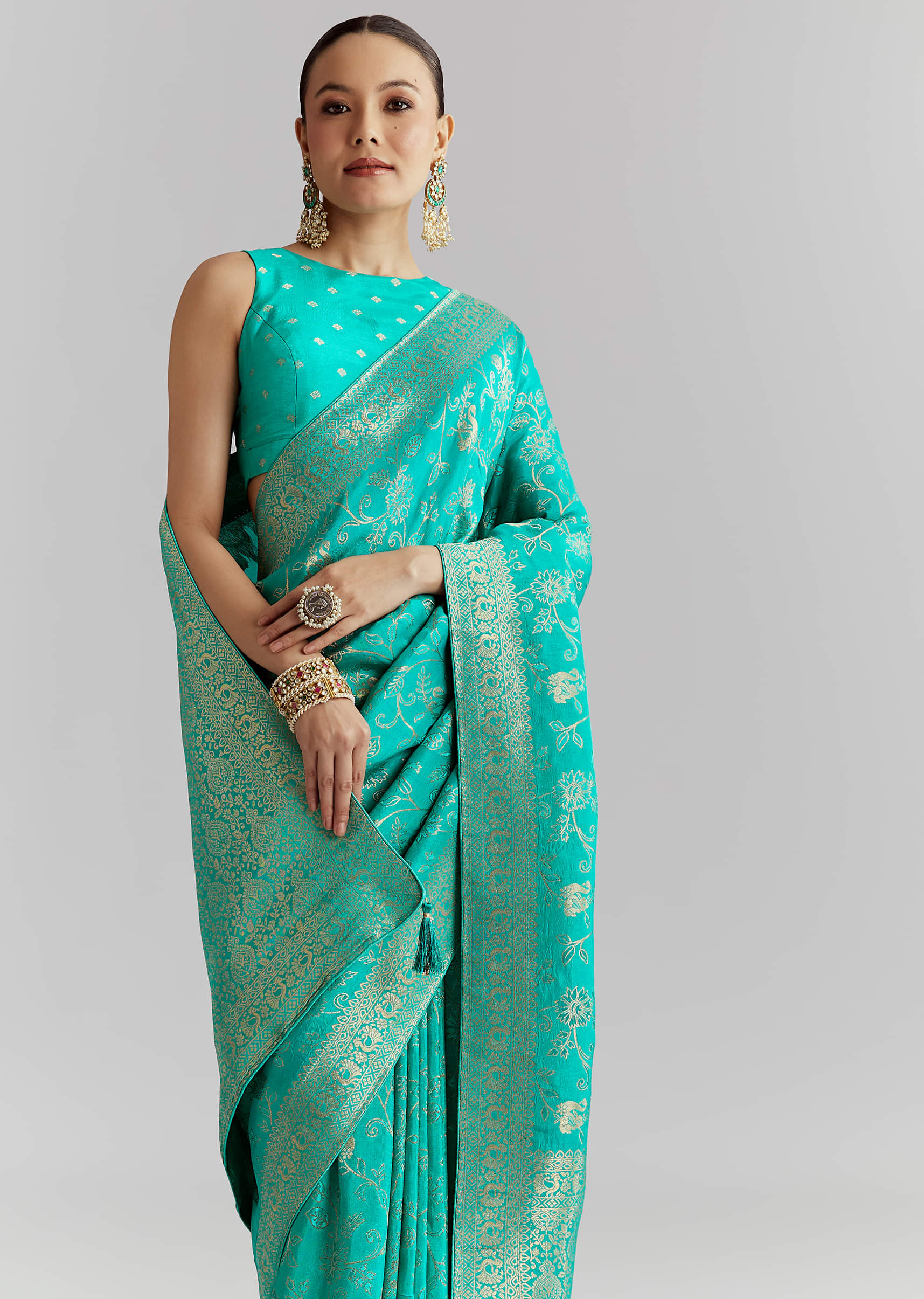 aqua-blue-dola-silk-woven-saree-with-floral-jaal-work-sg350508-5.jpg