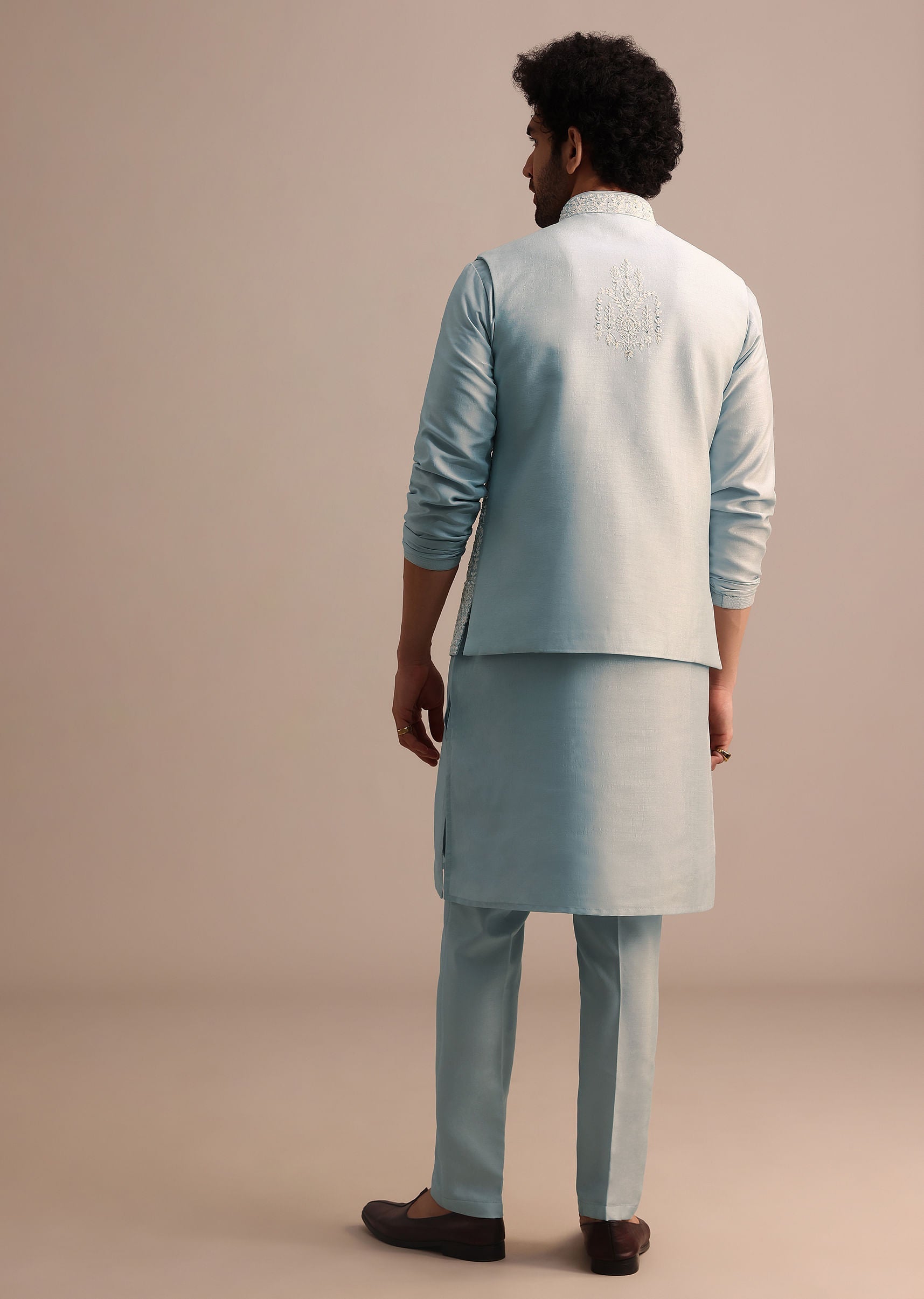 aqua_blue_kurta_jacket_set_with_thread_work_for_men-sg245225_3_21430466-edf7-4e1a-ae5c-faca27467ce0.jpg