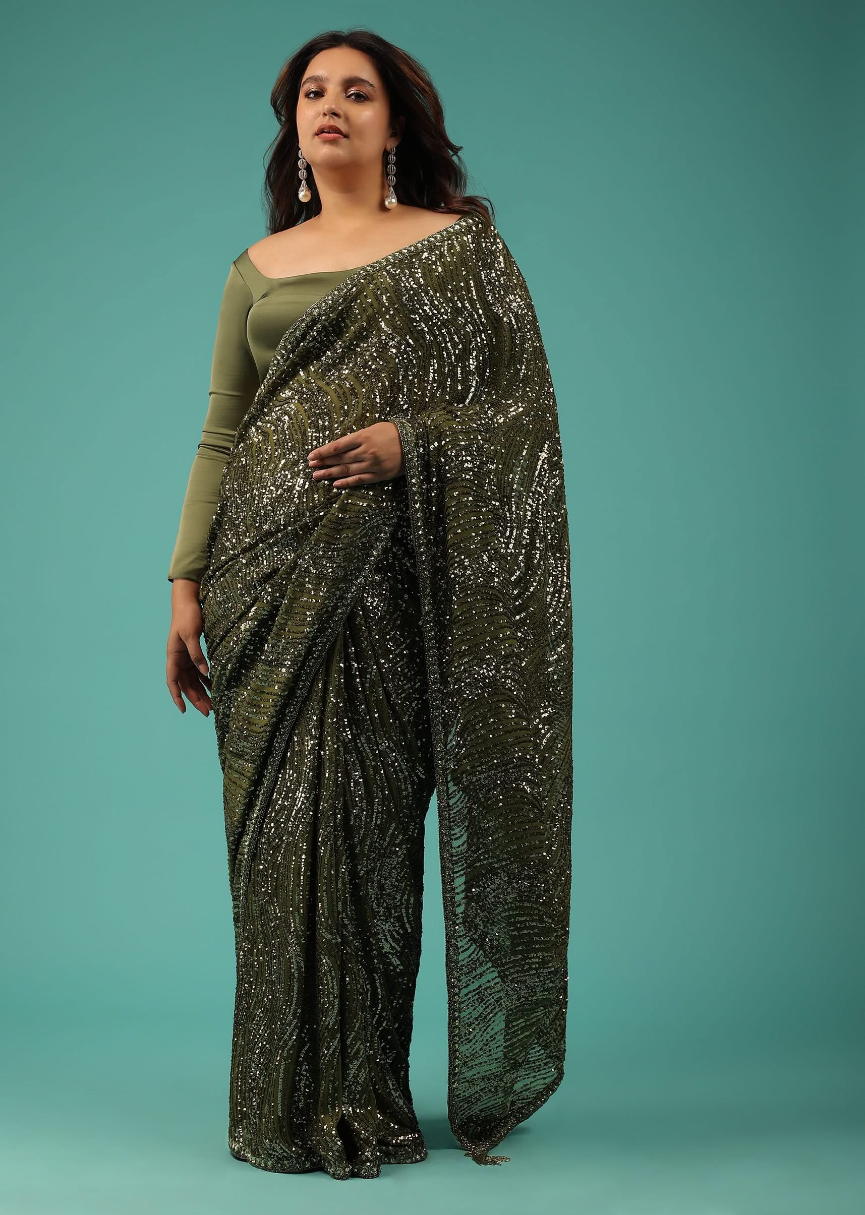 army_green_saree_in_sequins_and_organza_with-sg99556_14_bfd56c39-861f-4b81-8e6d-1d1345e1c568.jpg