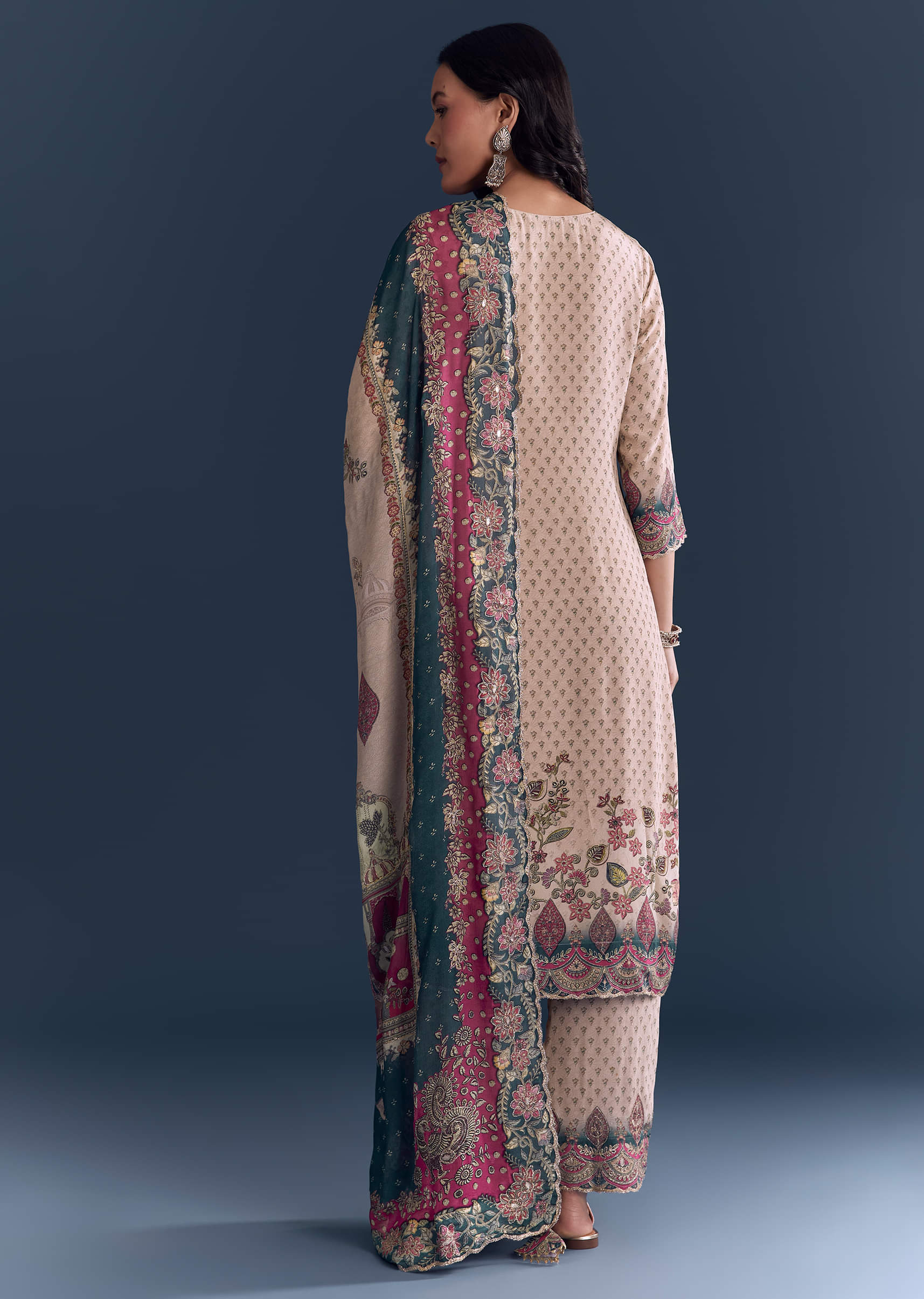 baby-pink-crepe-kurta-set-with-indie-print-and-zari-work-sg339832-5.jpg