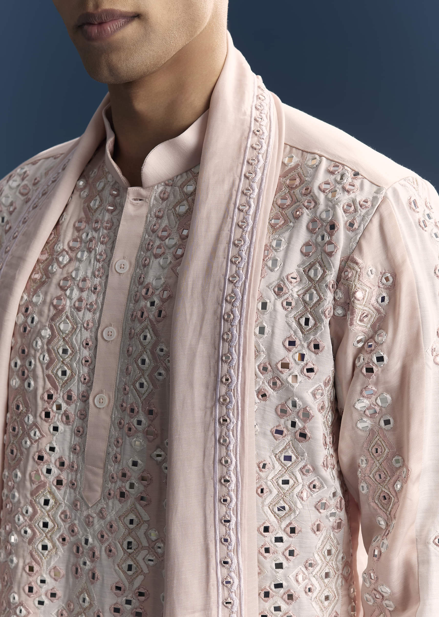 baby-pink-kurta-set-for-men-with-mirror-and-thread-work-sg321588-2.jpg
