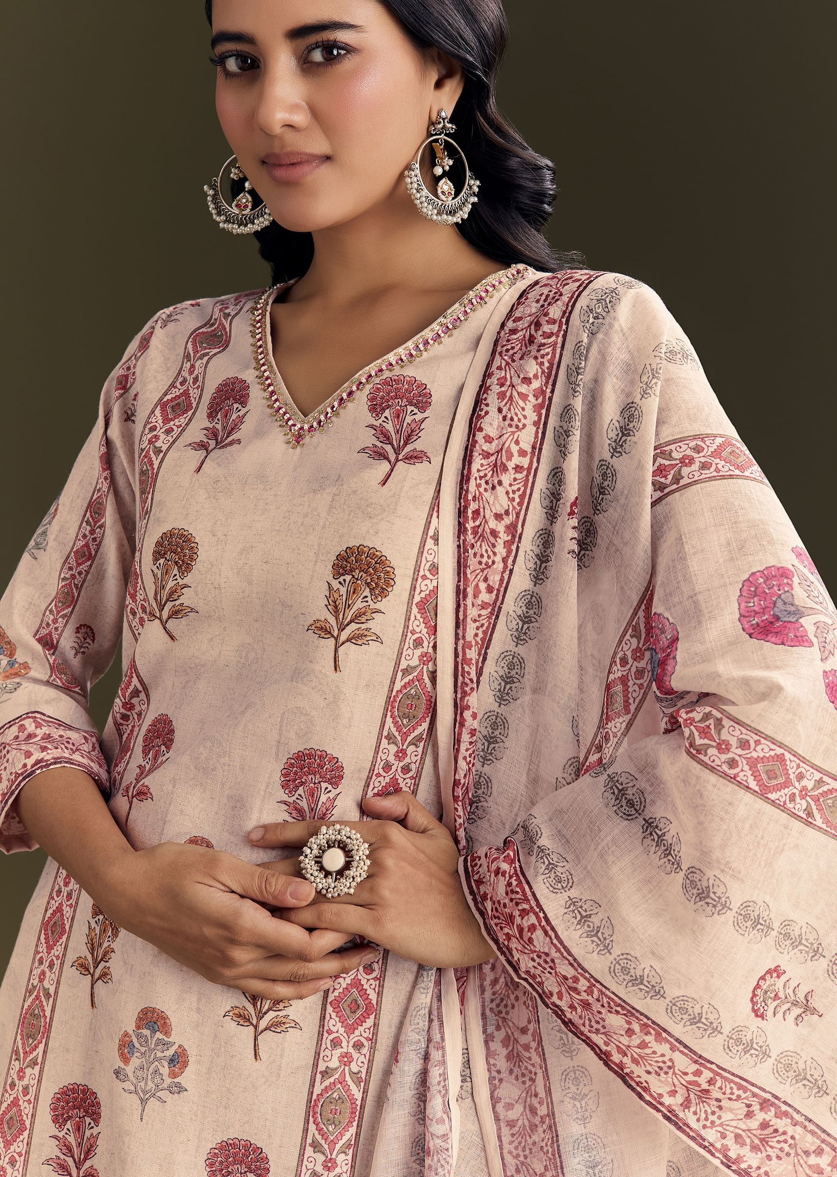 beige-cotton-block-print-kurta-set-with-printed-dupatta-sg313272-4.jpg
