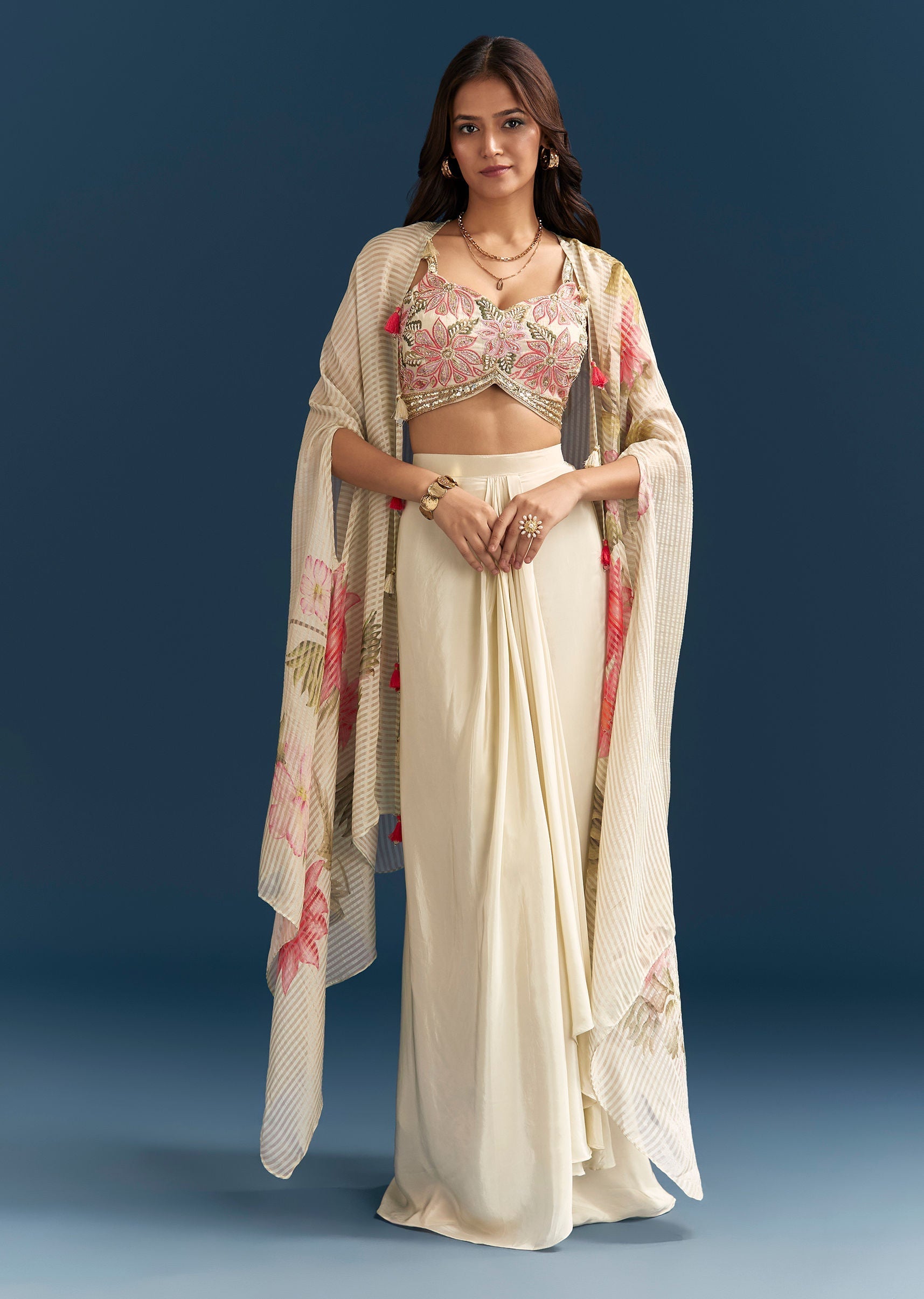 beige-crop-top-skirt-set-with-resham-work-and-floral-cape-sg324416-3_b6e17027-cc7c-4ee3-ad2f-0ac851fe0d5b.jpg