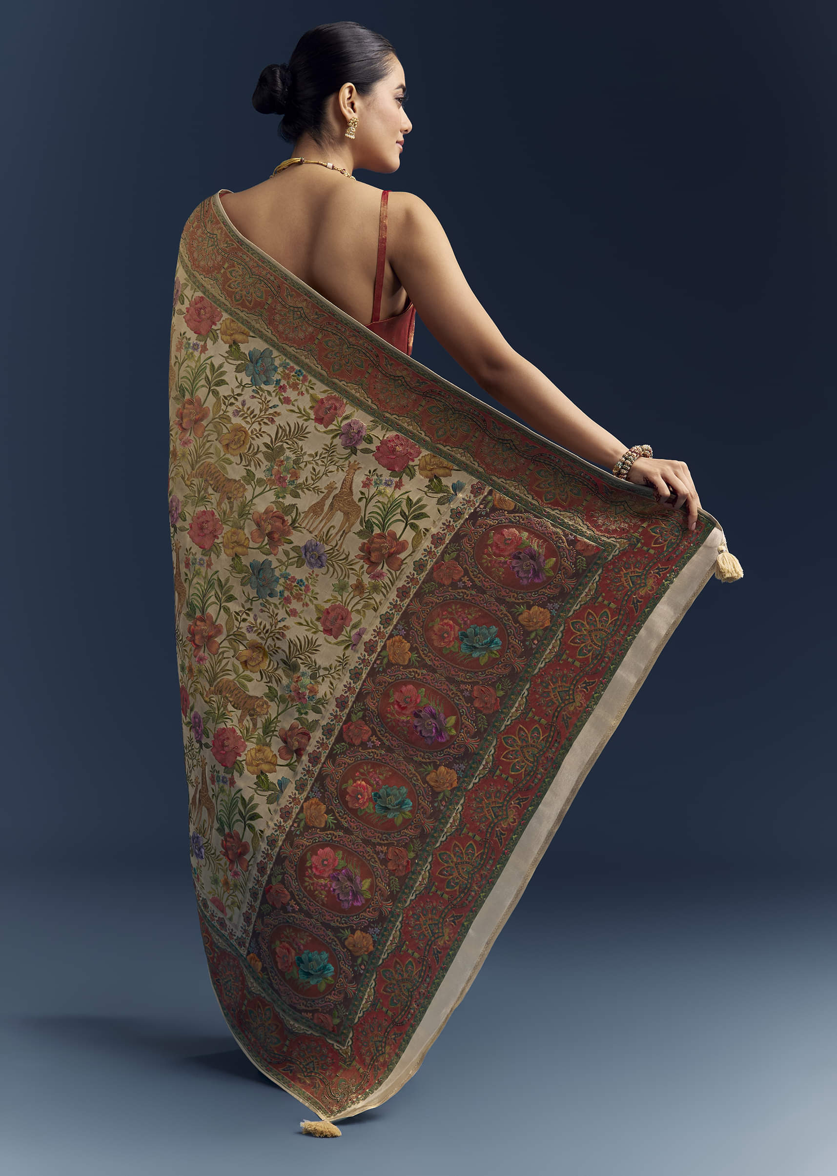 beige-dola-silk-woven-saree-with-nature-motif-embroidery-sg354737-4.jpg