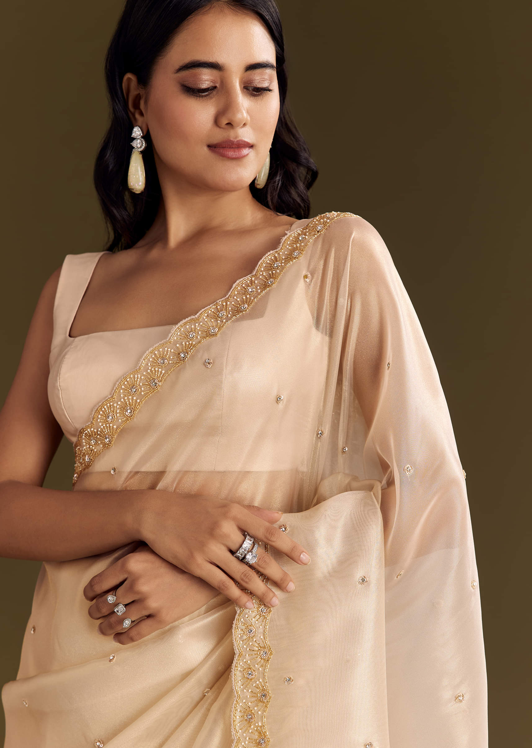 beige-glass-tissue-saree-with-cutdana-and-beads-scallop-border-sg284720-2_25b4e4ae-0461-4ba1-b568-6d42a63b3e17.jpg