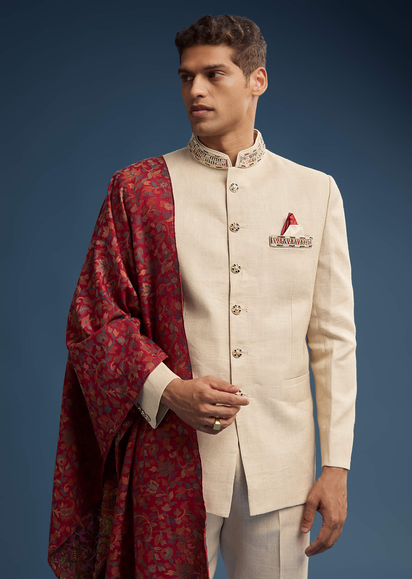 beige-jacquard-jodhpuri-suit-for-men-with-pashmina-dupatta-sg333332-3.jpg