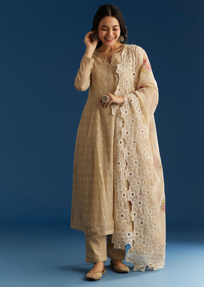 beige-jamdani-butti-anarkali-with-cutwork-dupatta-sg305548-1_ee3b9332-9acb-4bcd-8a58-b80ecf48ee38.jpg