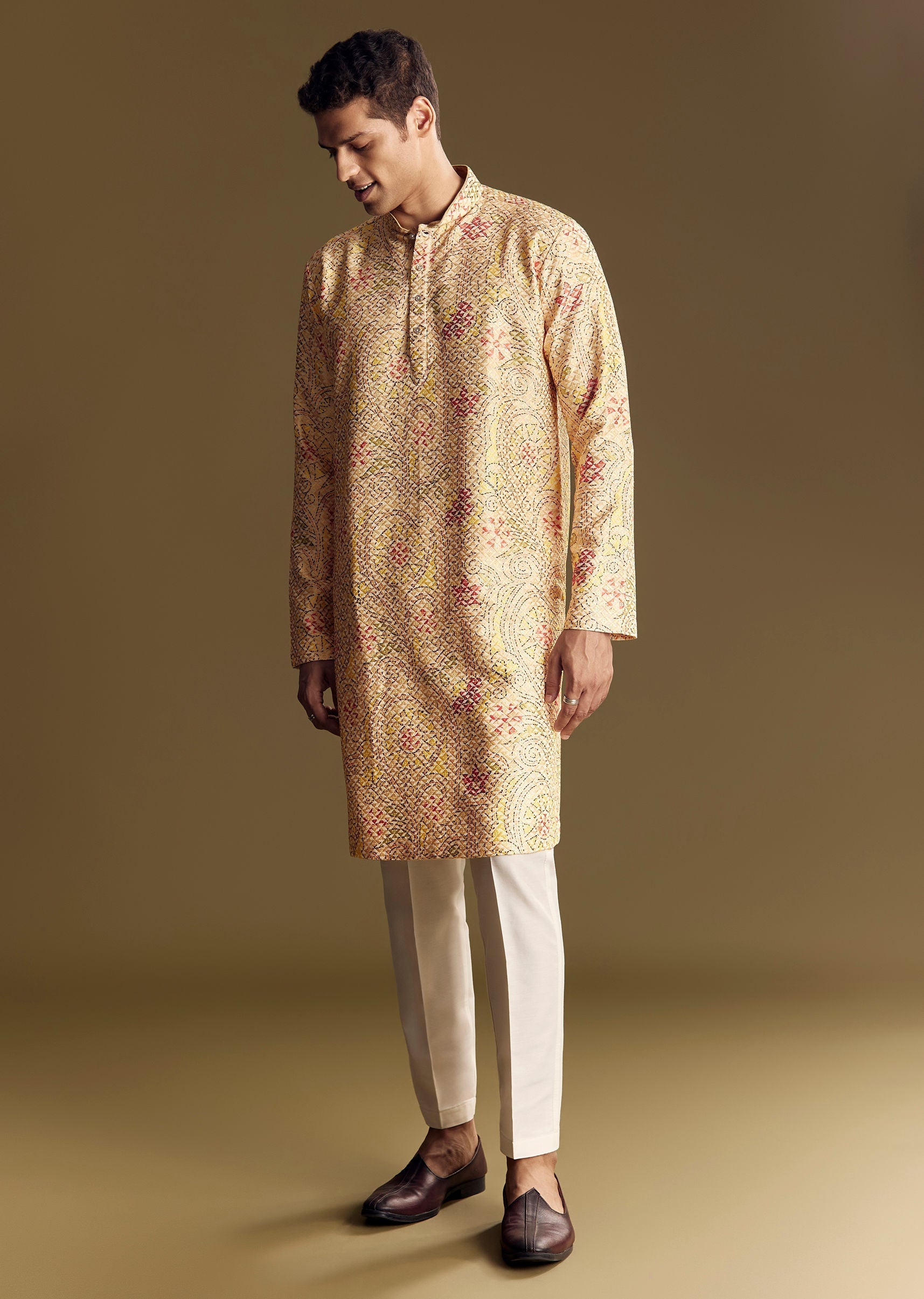 beige-linen-kurta-set-with-minimalist-detailing-sg321436-2_95f2a309-750e-4100-8e64-72ed73910227.jpg