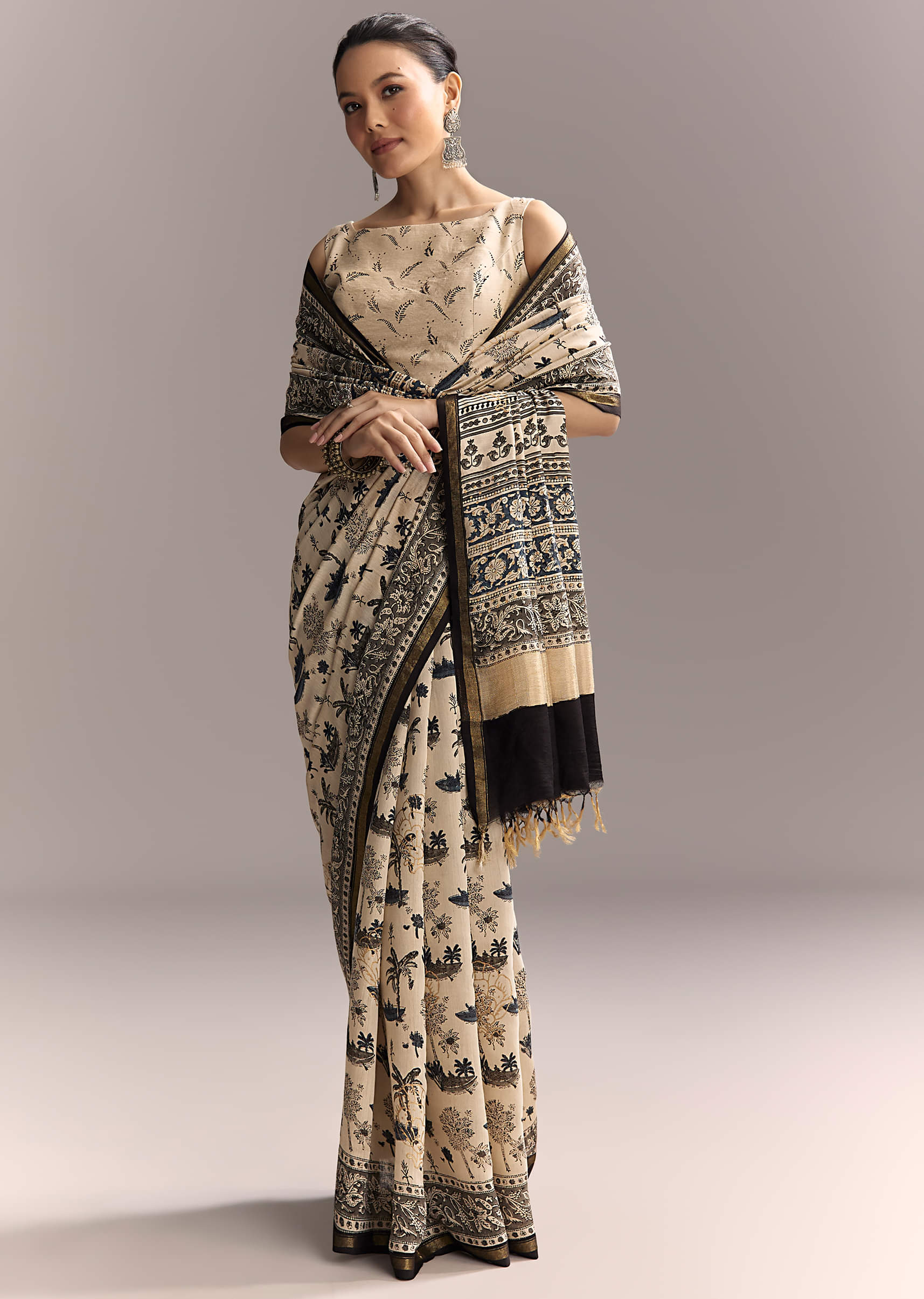 beige-linen-saree-with-black-hand-block-ajrakh-floral-print-sg311976-3.jpg