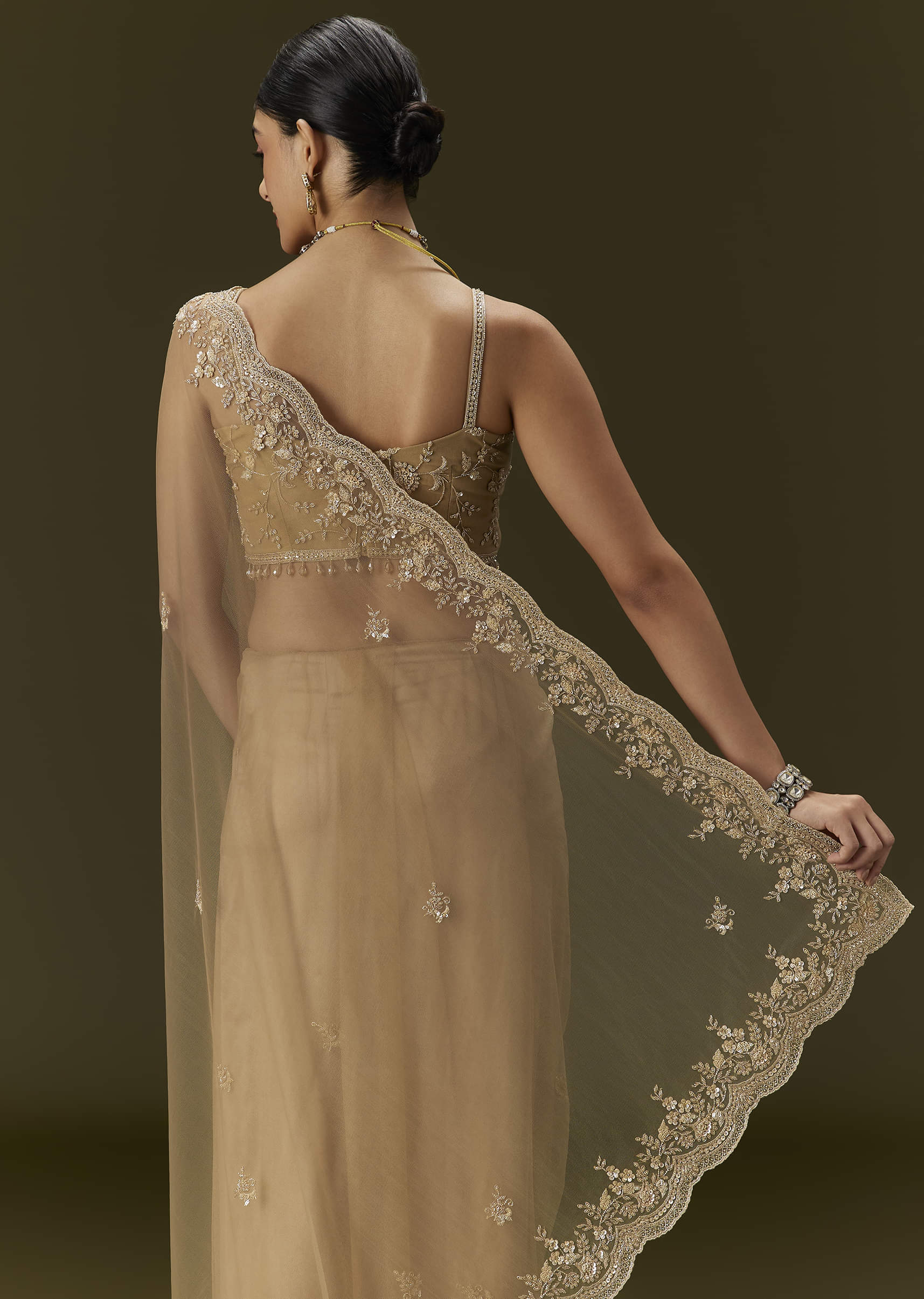 beige-net-saree-with-all-over-heavy-embroidery-sg309662-6_8383bbc9-b862-49ee-99bb-6eb29b1cb7cd.jpg