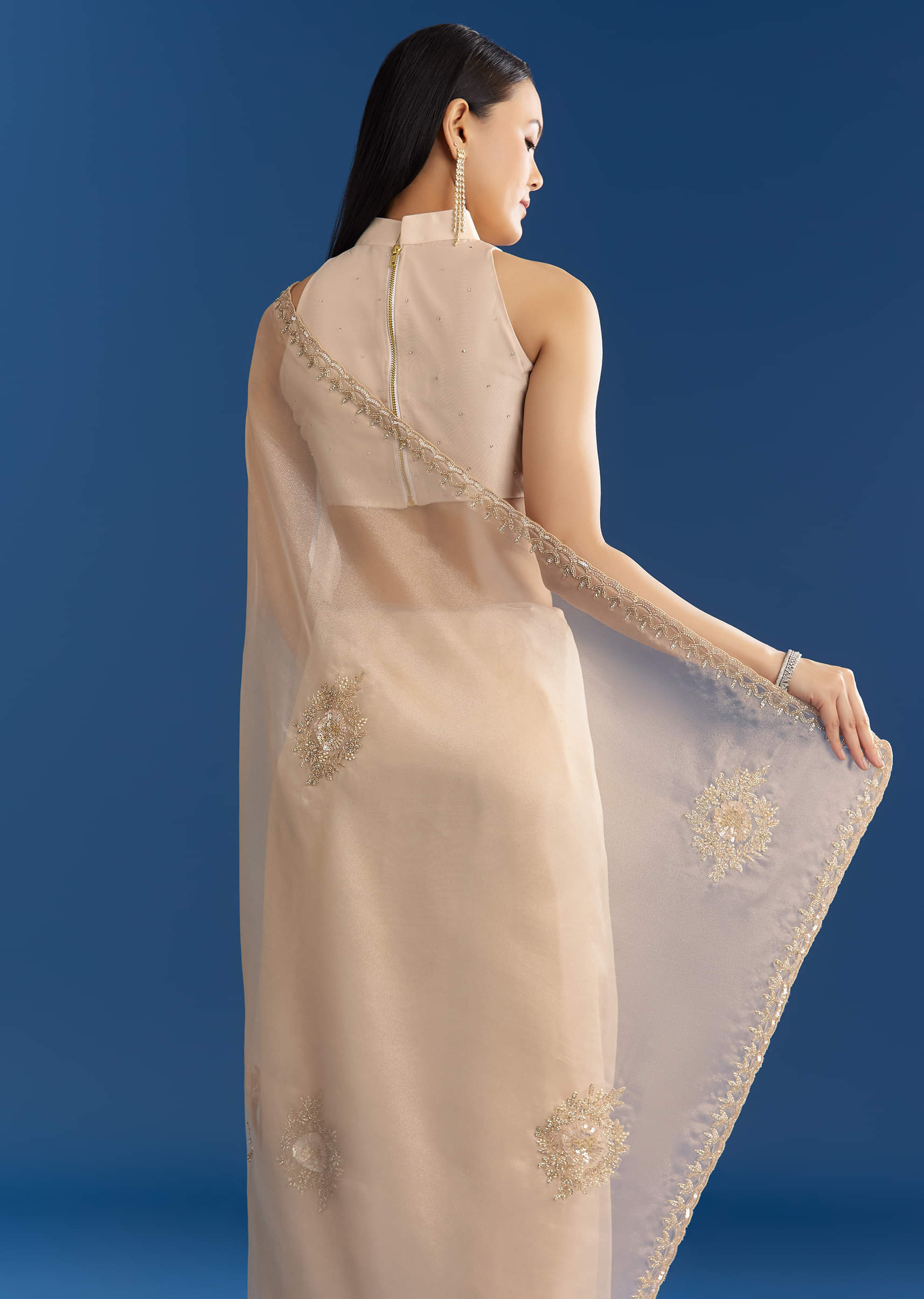 beige-organza-tissue-saree-with-delicate-embellished-edge-sg284807-6_e2cb34c9-24ef-4579-8946-04b586af3015.jpg