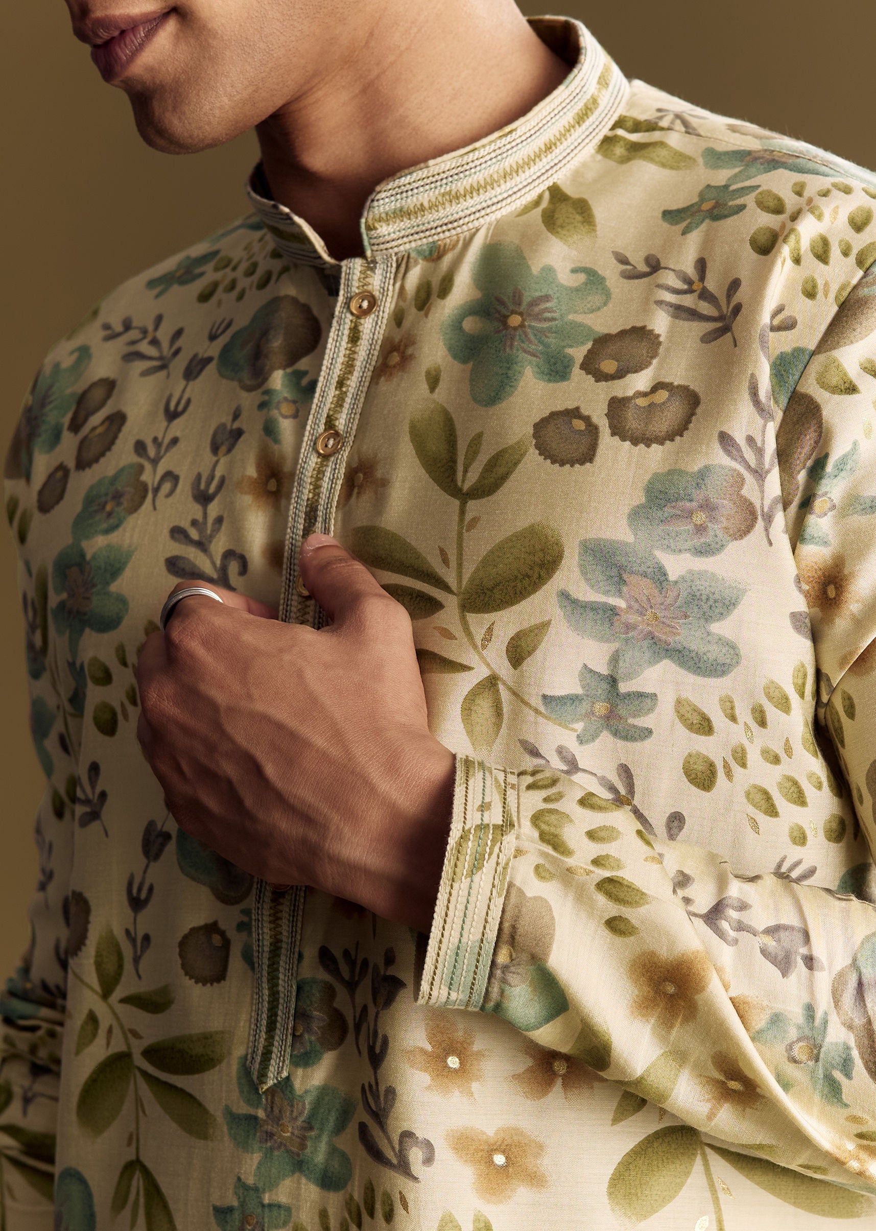 beige-silk-kurta-set-with-foil-enhanced-floral-print-sg328201-3_e49d7600-5a60-4c71-ac24-250890287a49.jpg