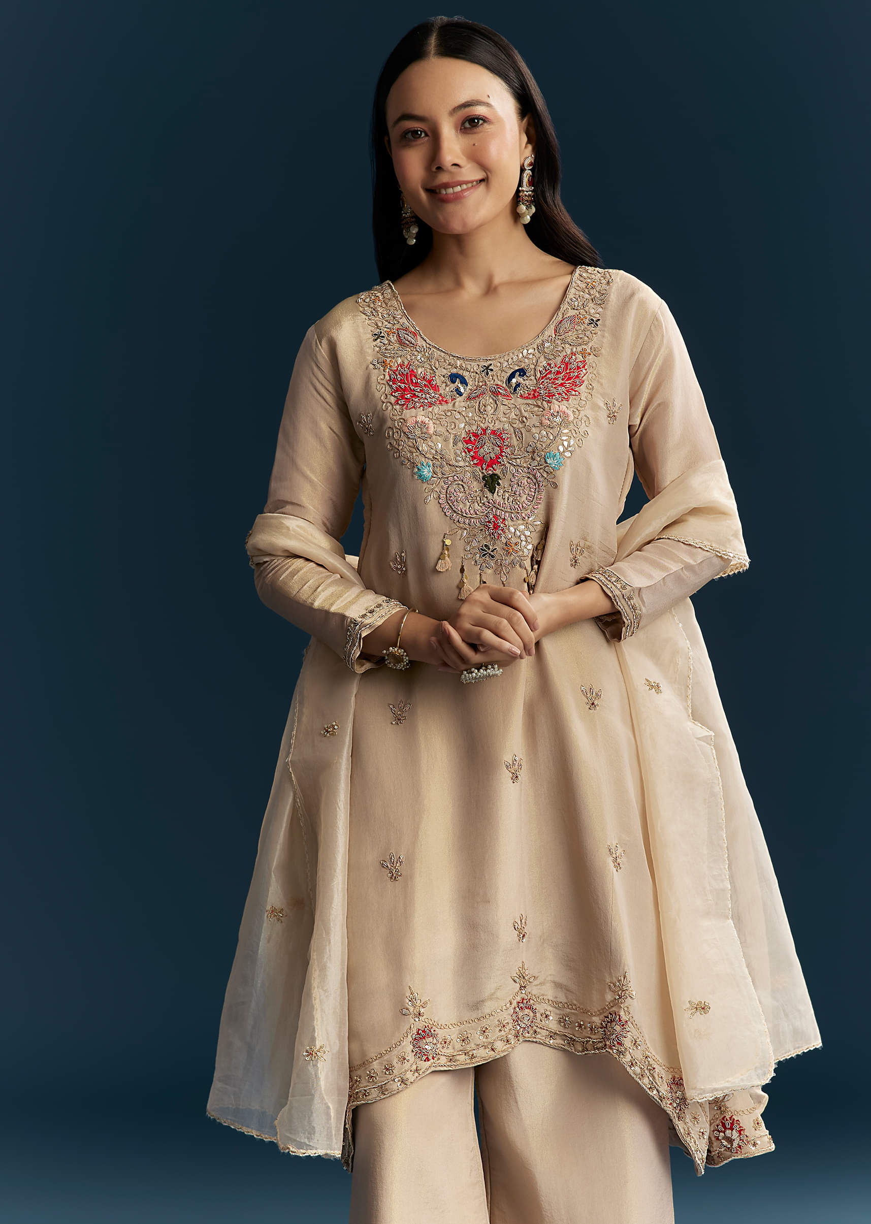 beige-tissue-kurta-set-with-zardosi-and-patch-work-sg345722-3.jpg
