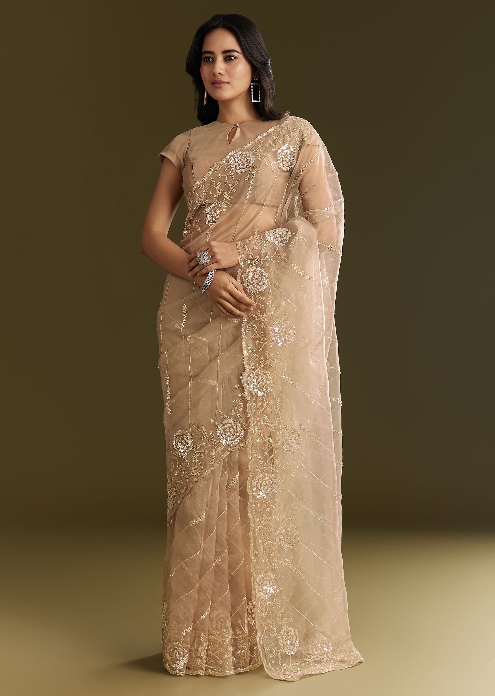 beige-tissue-saree-with-floral-embroidery-and-scallop-border-sg294580-3_85c322ba-6a6a-42aa-a0f2-f74089c6c431.jpg