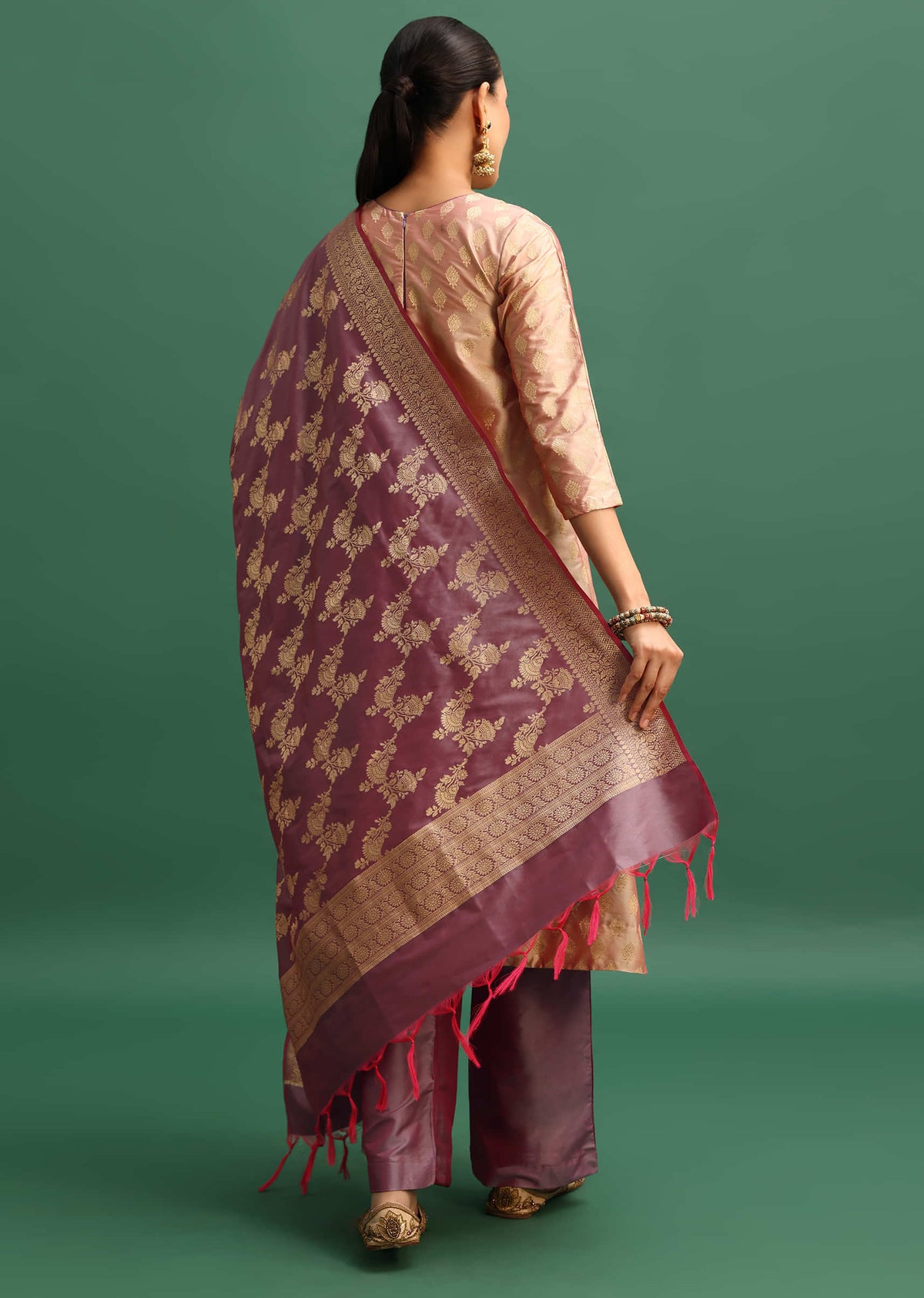 beige_and_lavender_chanderi_banarasi_woven_kurta_set_with_du-sg204758_4_f7b5c7f2-e75e-4387-8d71-527bfc197497.jpg