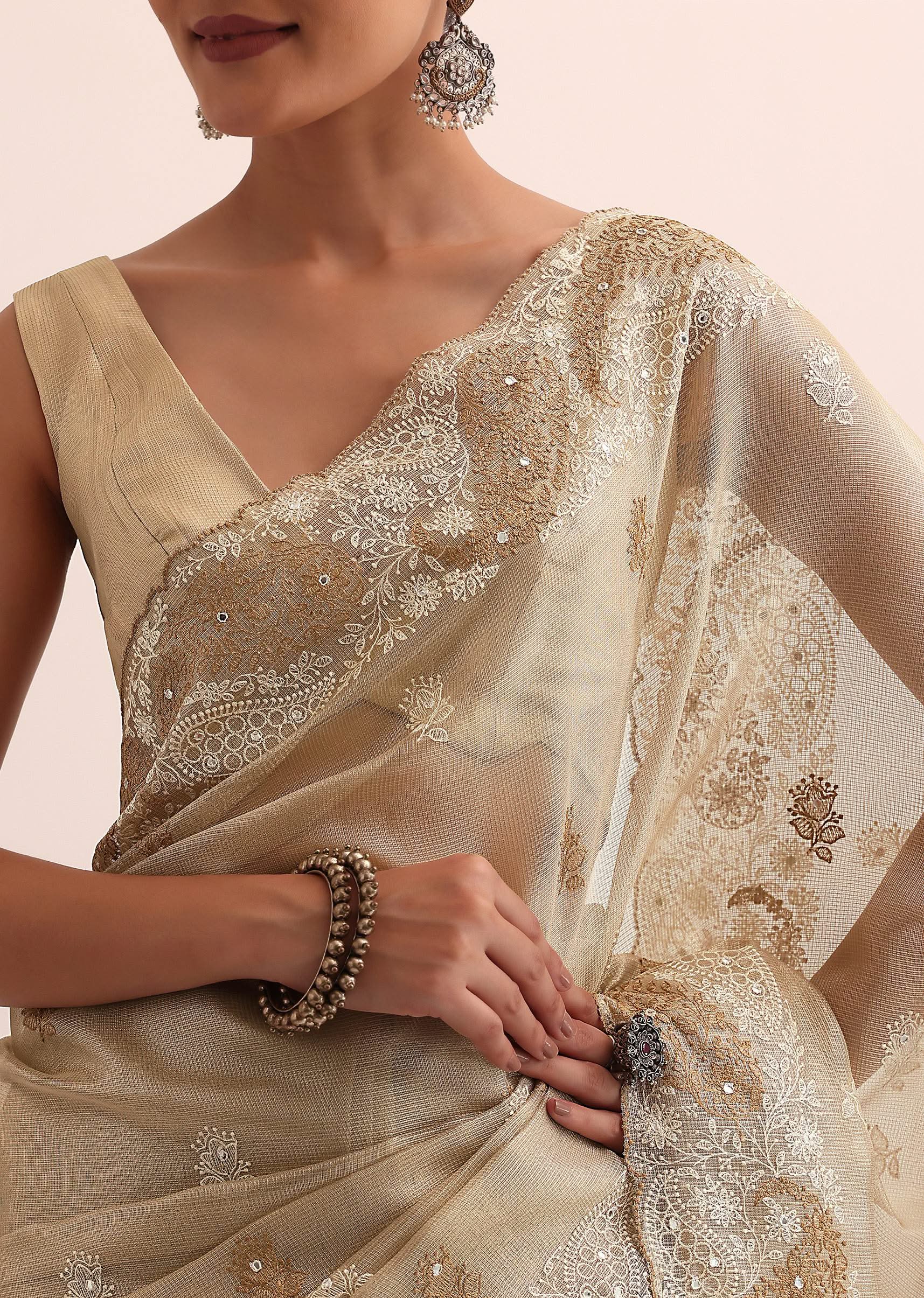 beige_chanderi_silk_saree_with_thread_work-sg214159_5_8179ebb4-b117-48b9-bdf1-32bb804b4f58.jpg