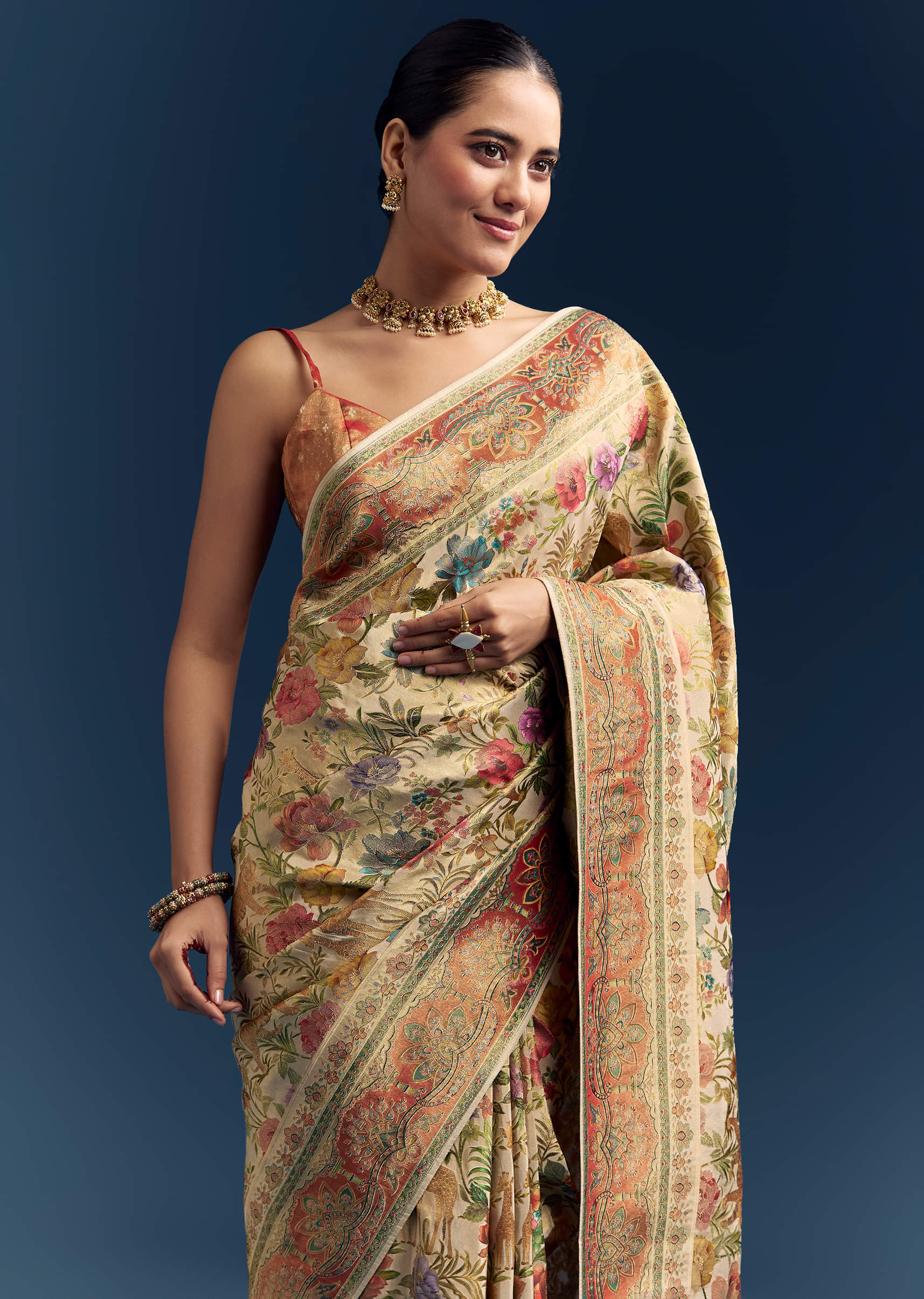 beige_dola_silk_woven_saree_with_nature_motif-sg354737-9_5.jpg