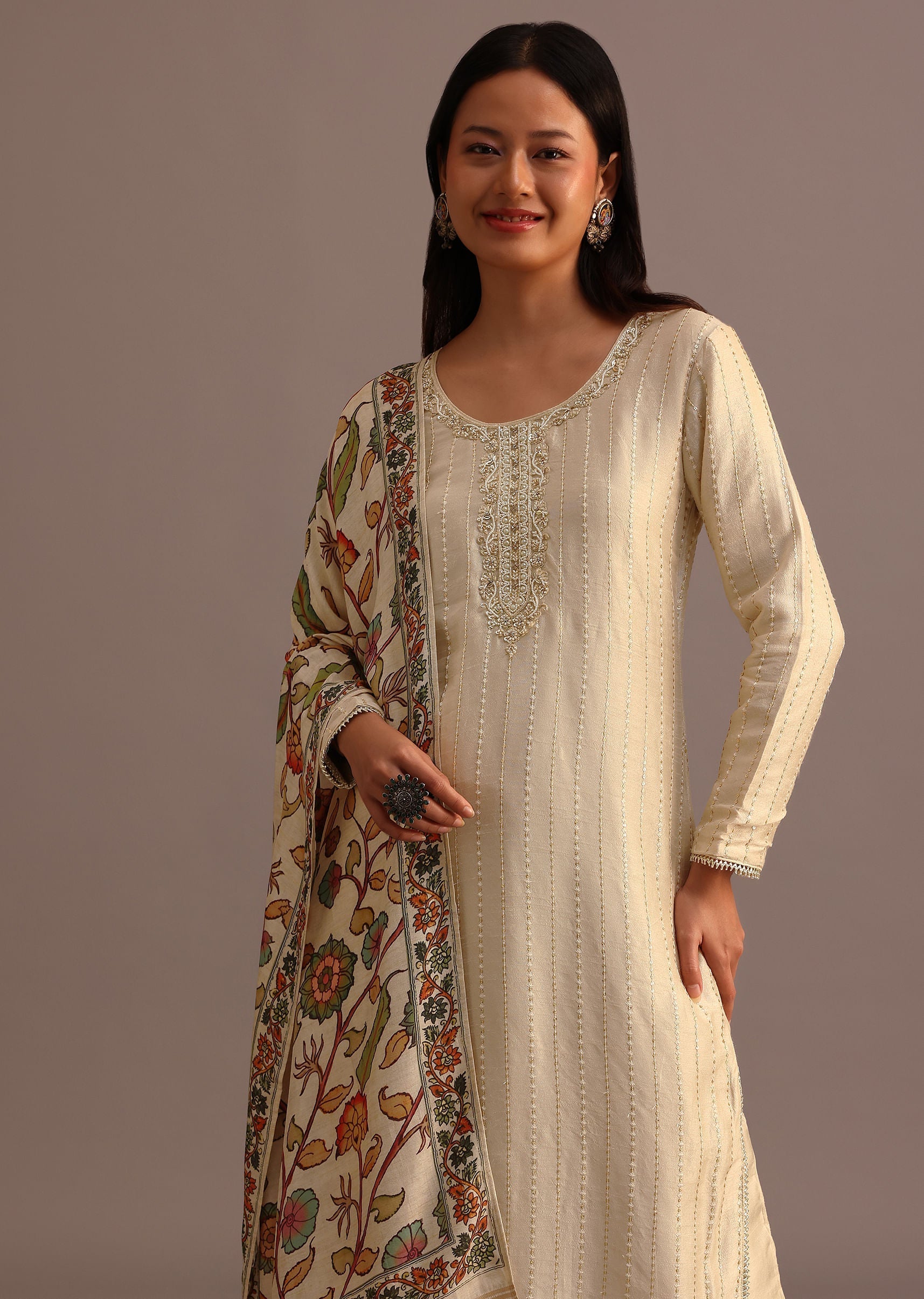 beige_embroidered_kurti_pant_set_with_kalamkari_printed_chanderi-sg273381_4_a9144e5b-4d46-434a-ba93-3f015190cce6.jpg